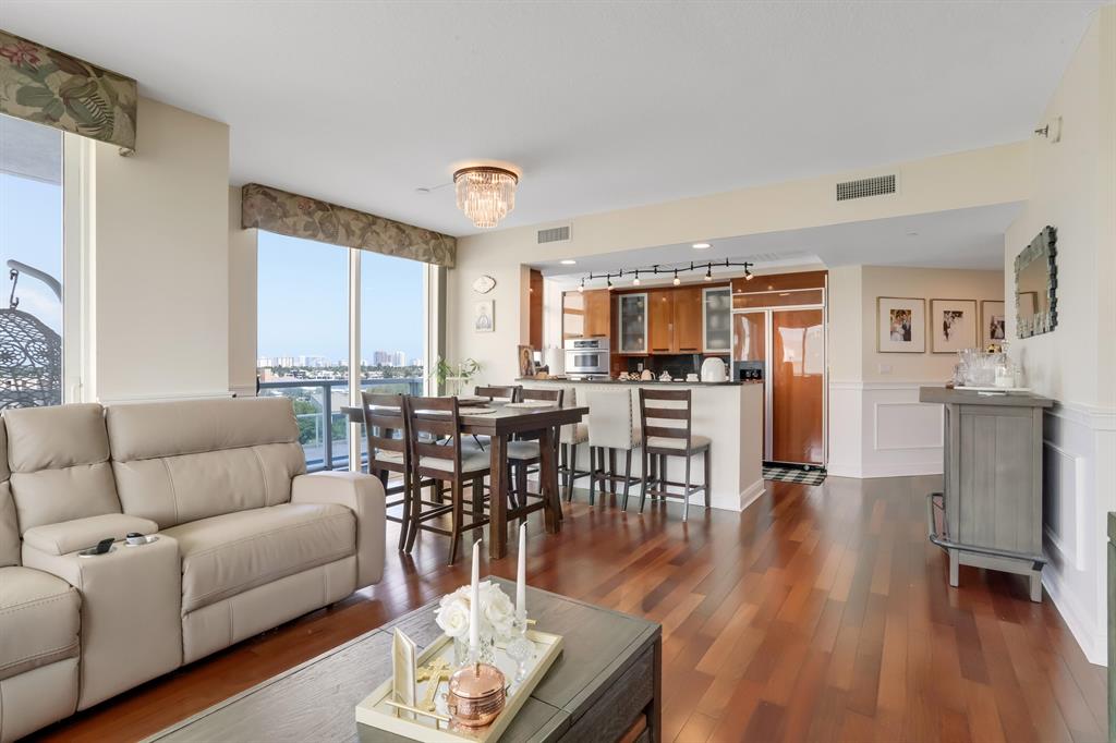 1819 SE 17th Street Unit: 604
