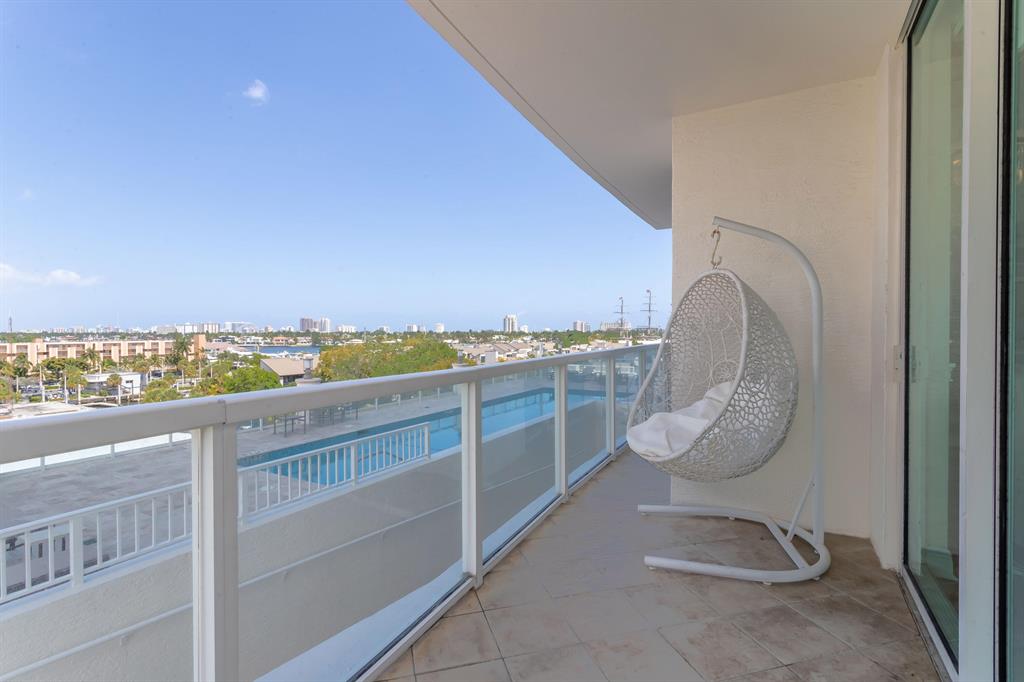 1819 SE 17th Street Unit: 604
