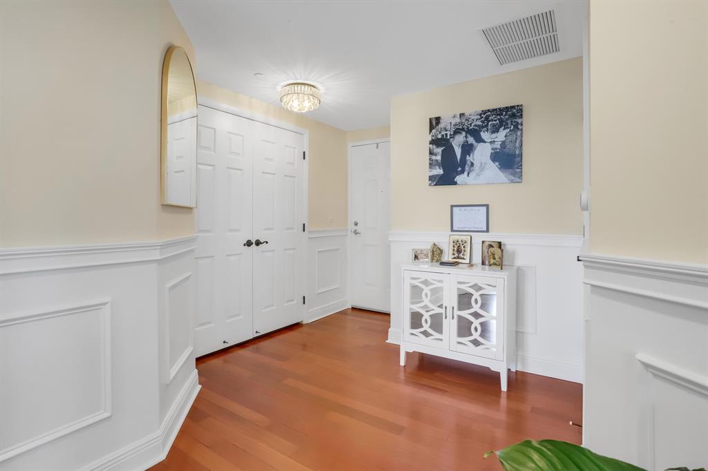 1819 SE 17th Street Unit: 604