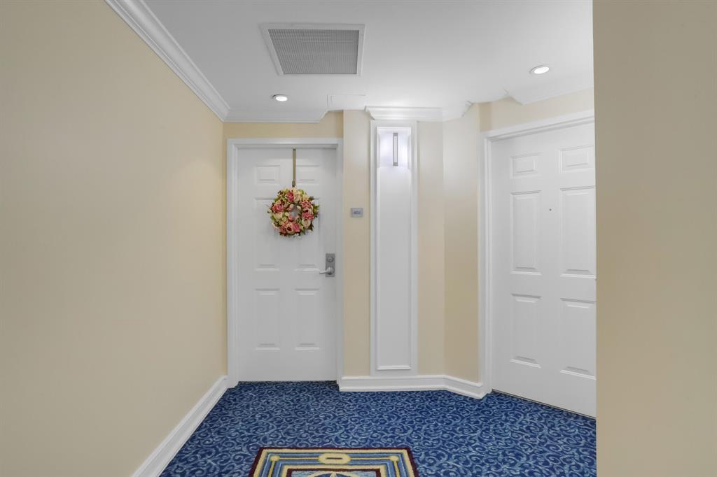 1819 SE 17th Street Unit: 604