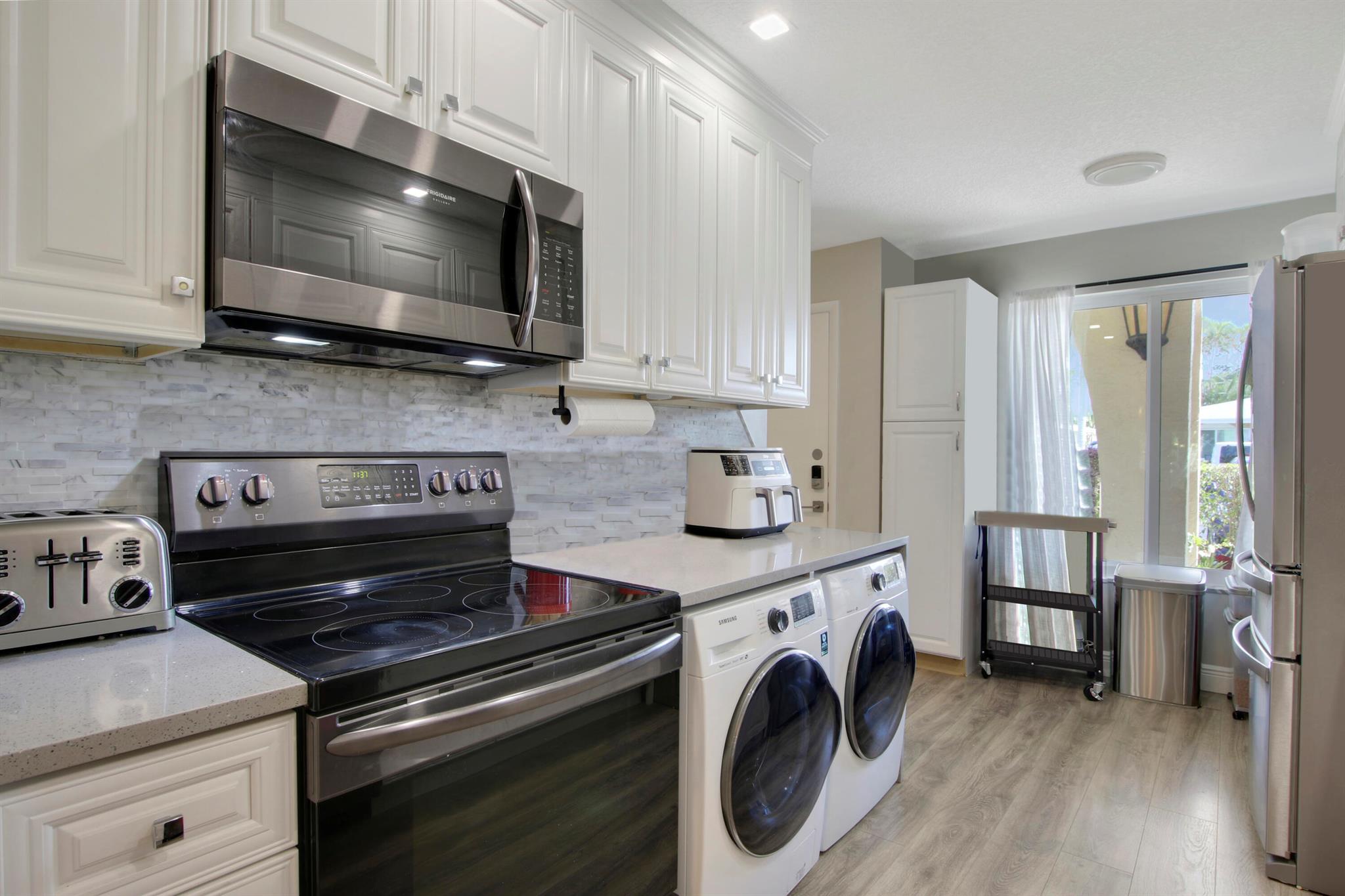 13658 Via Flora Unit: B