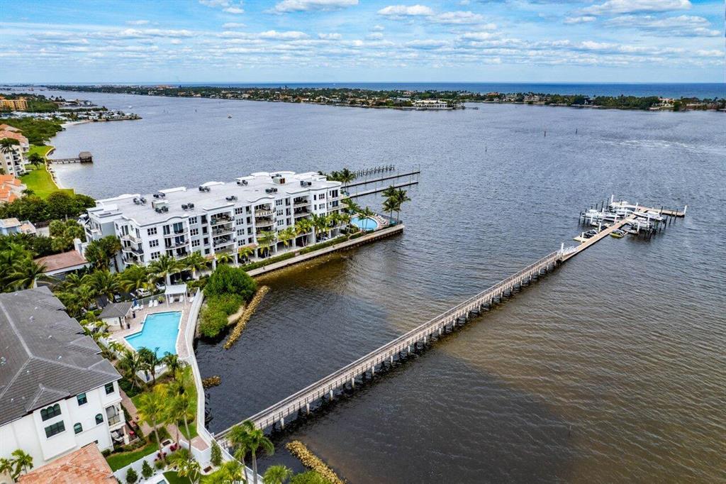 617 Windward Circle N