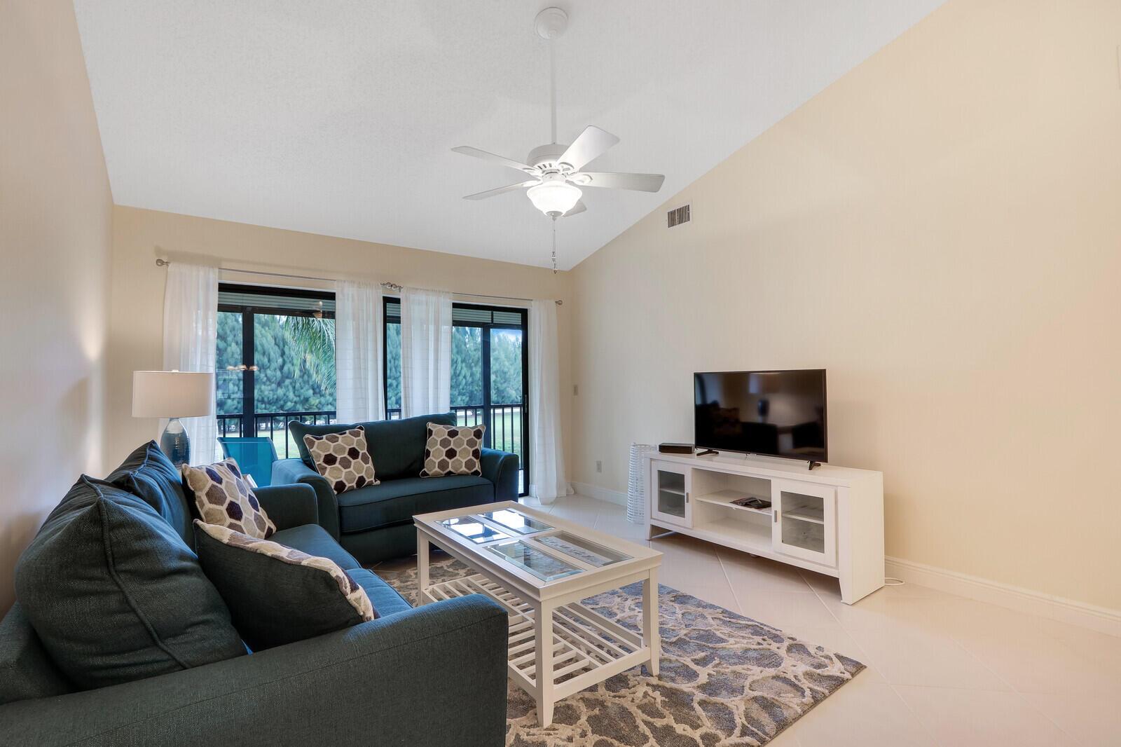 202 Pinecrest Circle F
