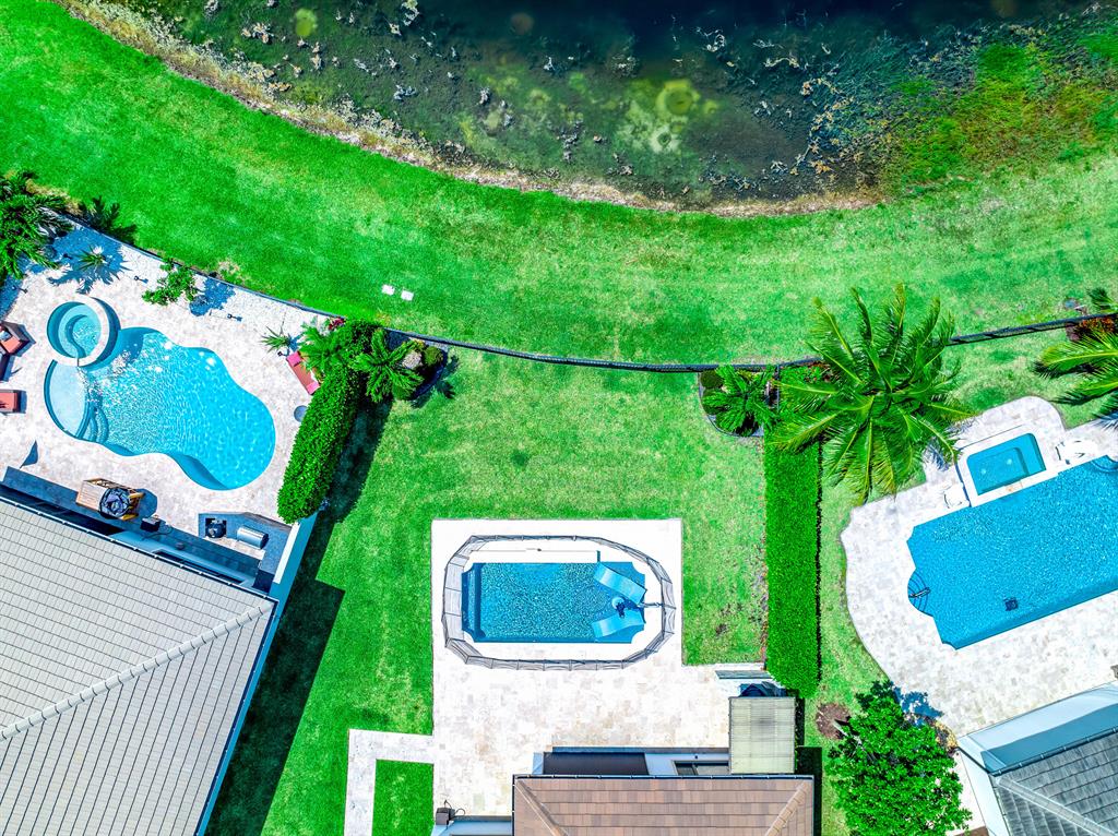 8988 Grand Prix Lane