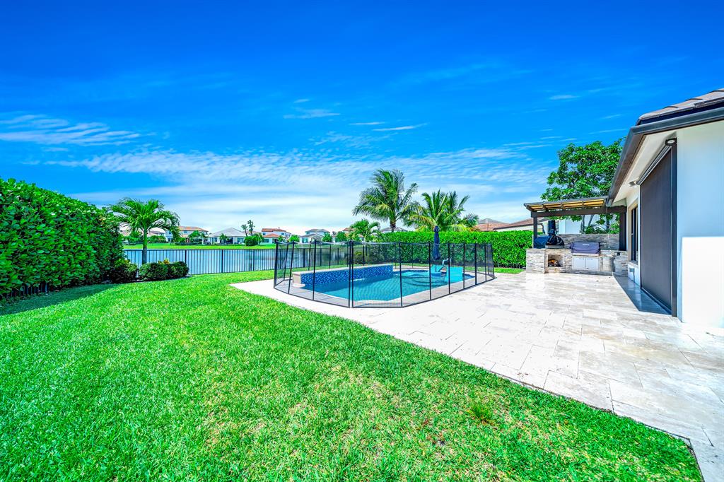 8988 Grand Prix Lane