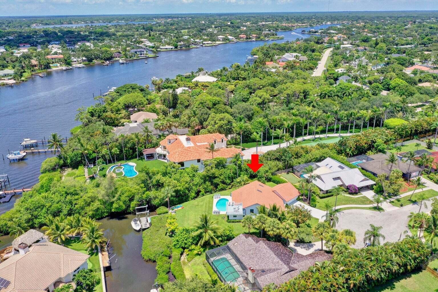 141 Pine Hill Trail W