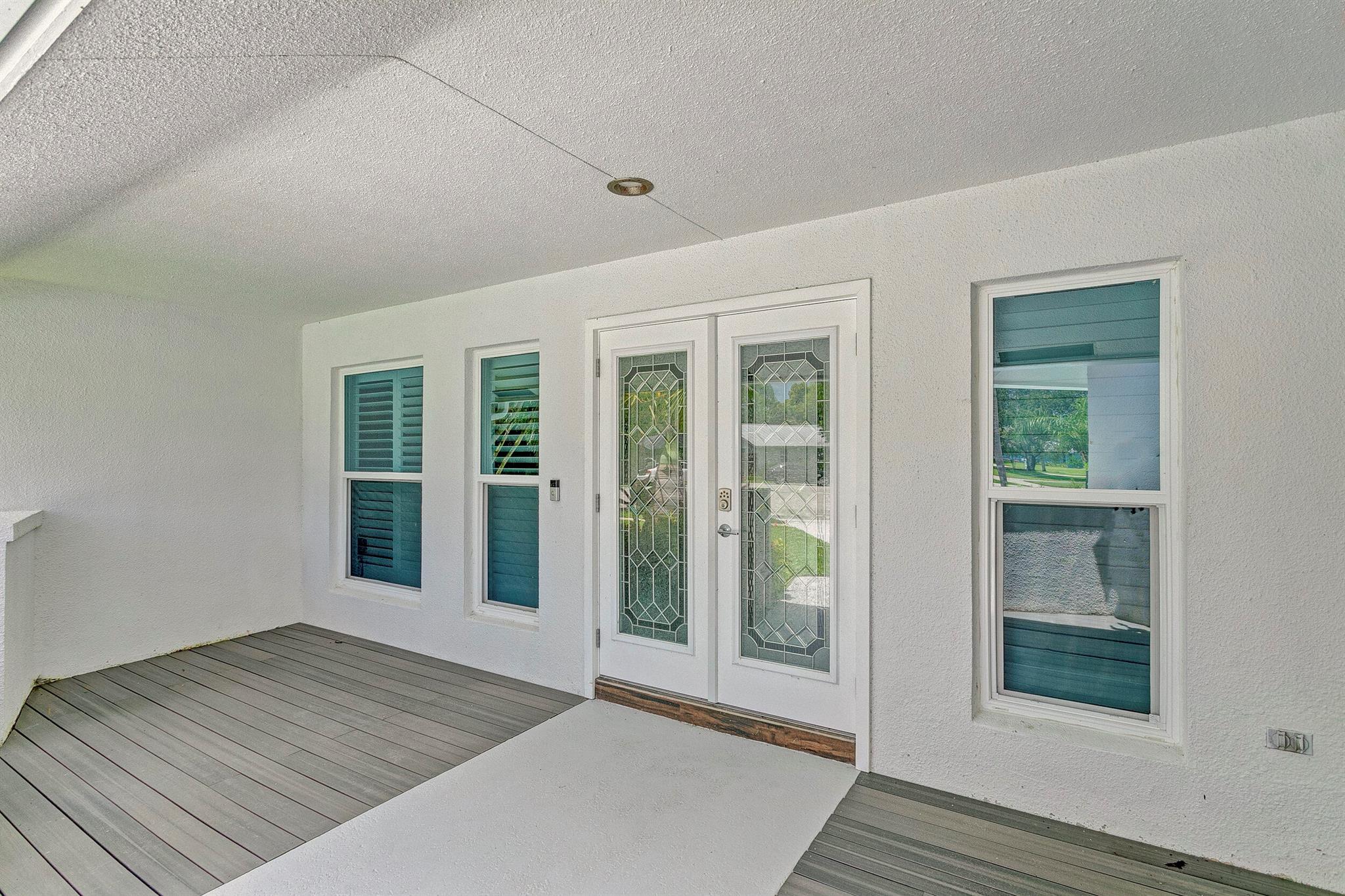 141 Pine Hill Trail W