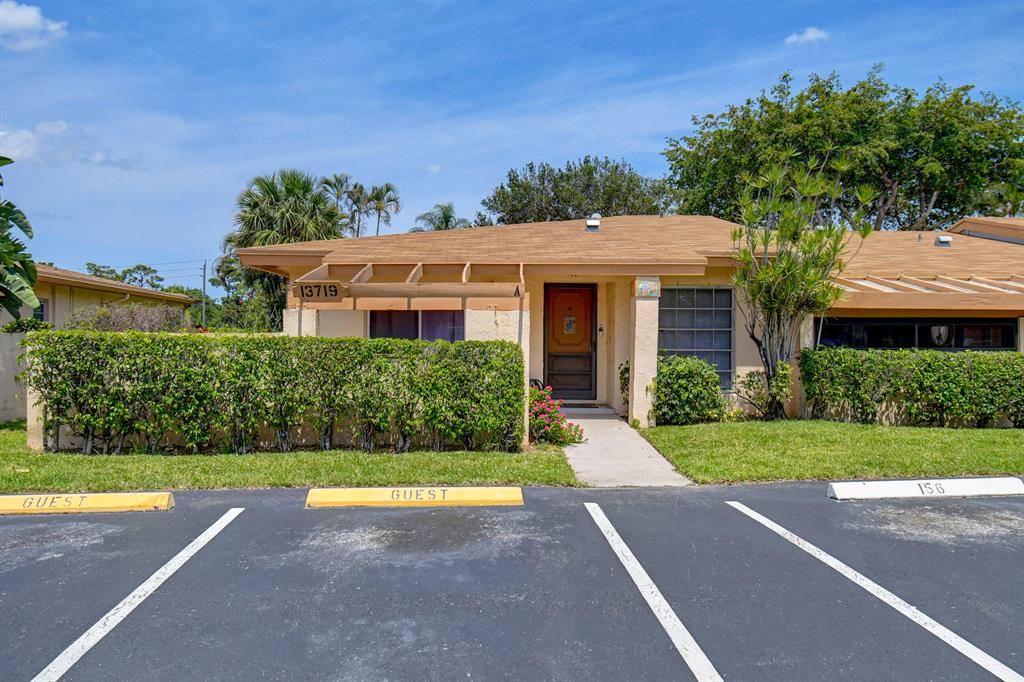 13719 Date Palm Court Unit: A