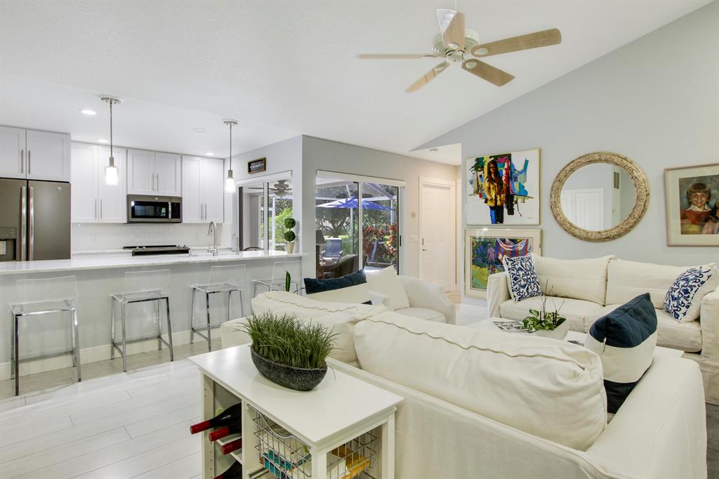 5701 Red Oak Court