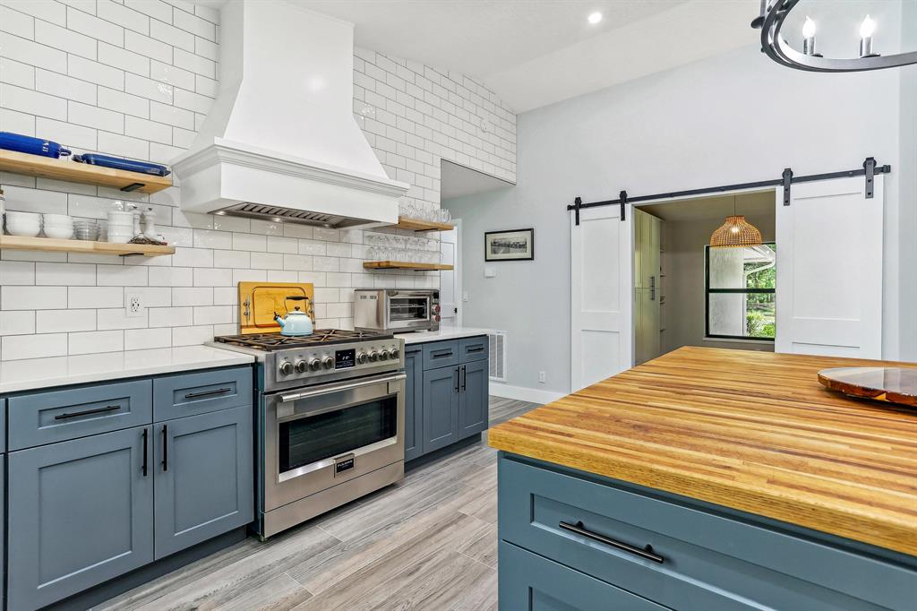 16419 106th Terrace N