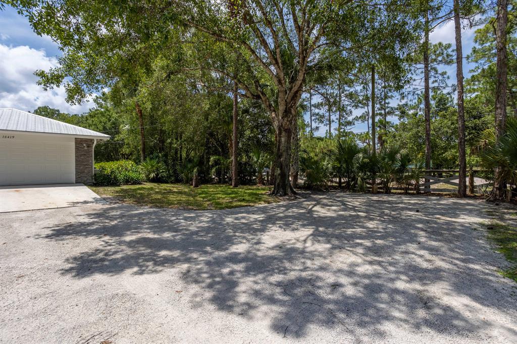 16419 106th Terrace N