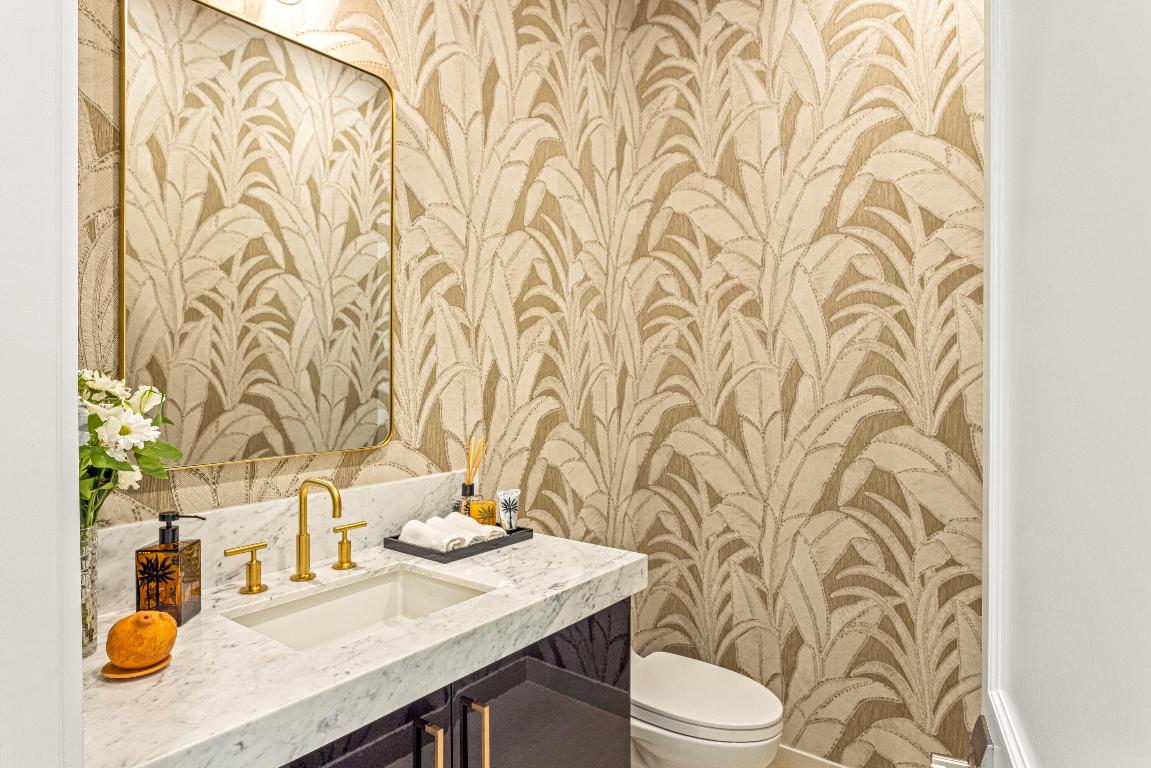 17073 Brulee Breeze Way