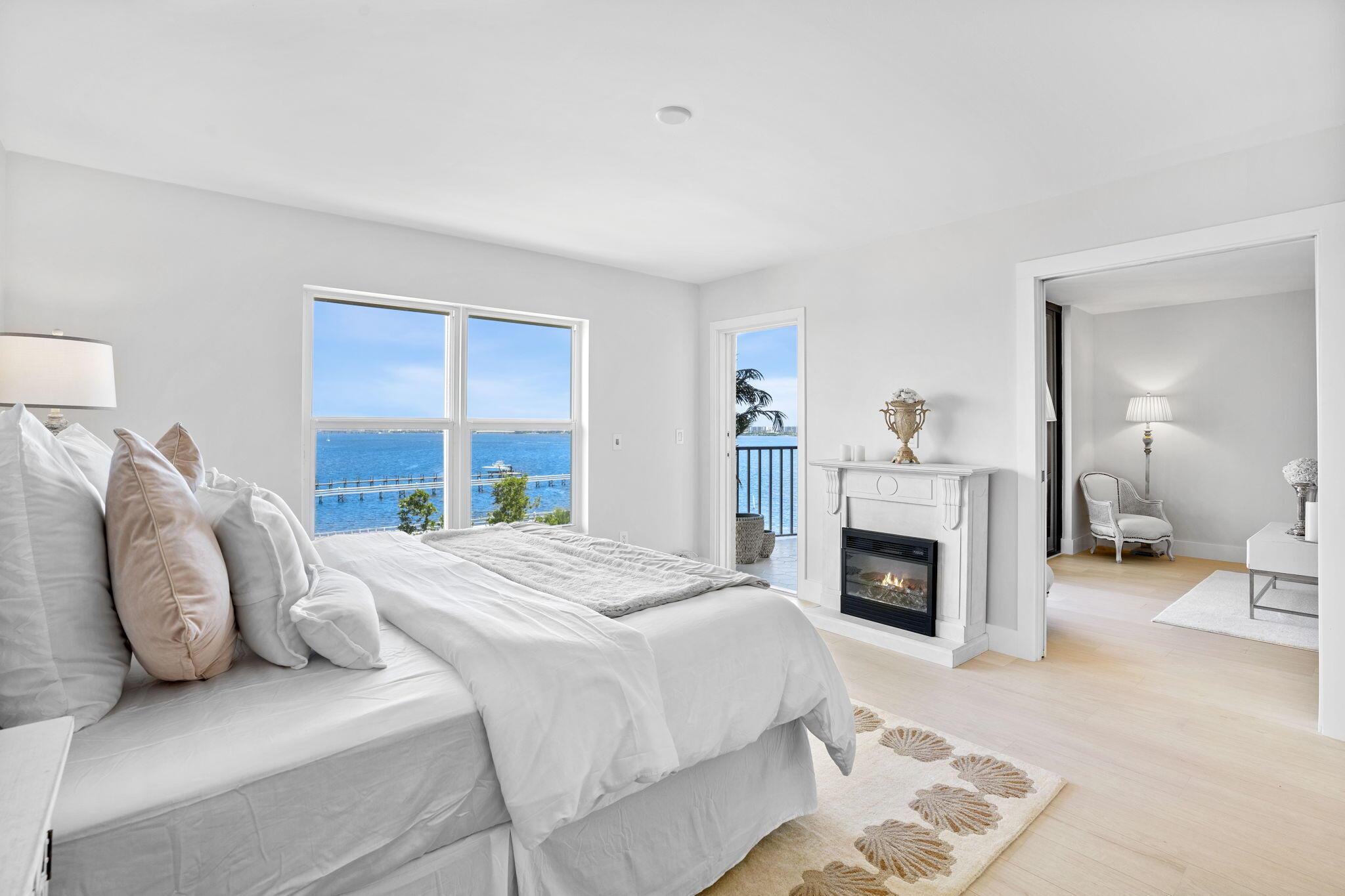 896 N Federal Highway Unit: #523