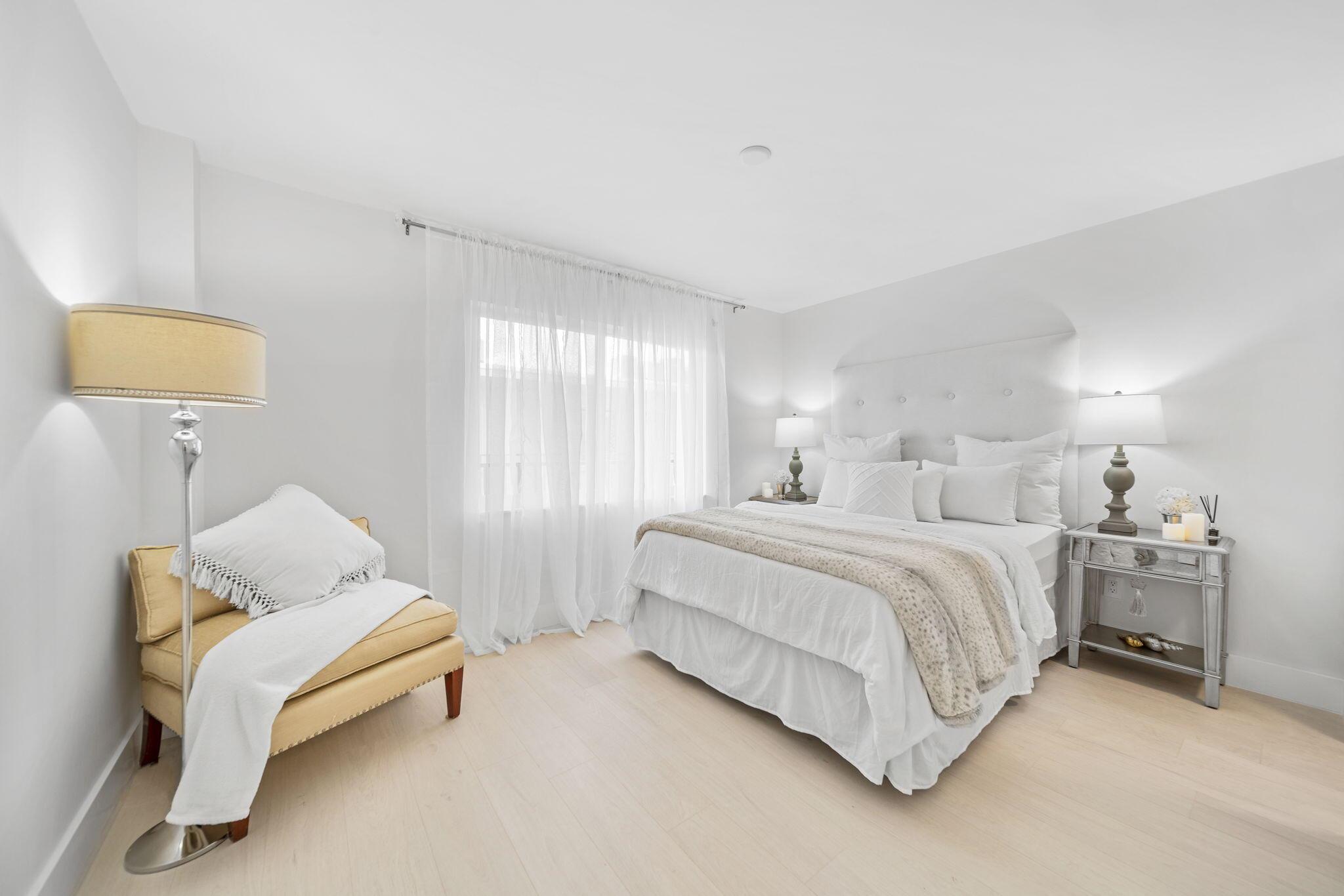896 N Federal Highway Unit: #523