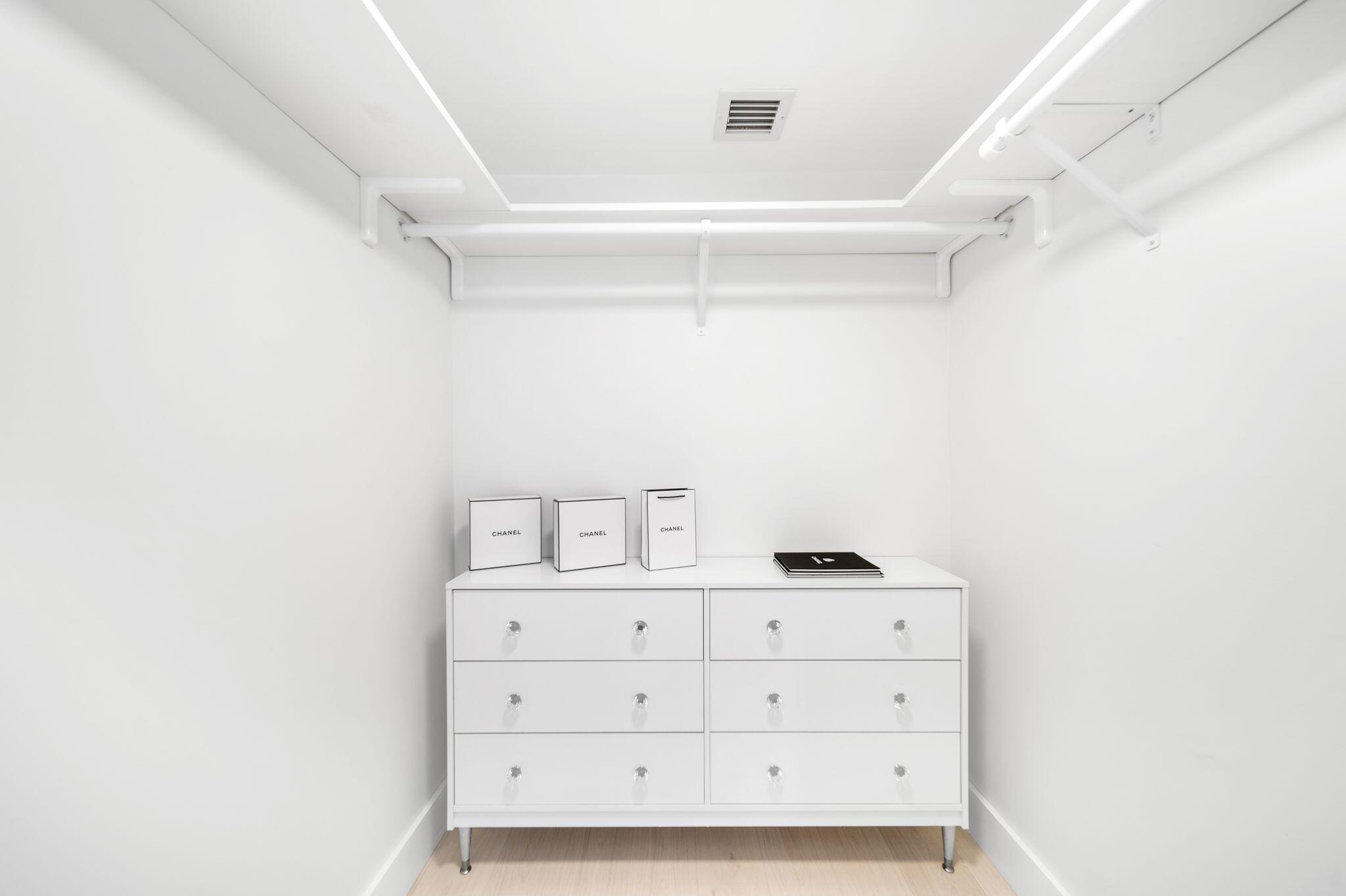 896 N Federal Highway Unit: #523