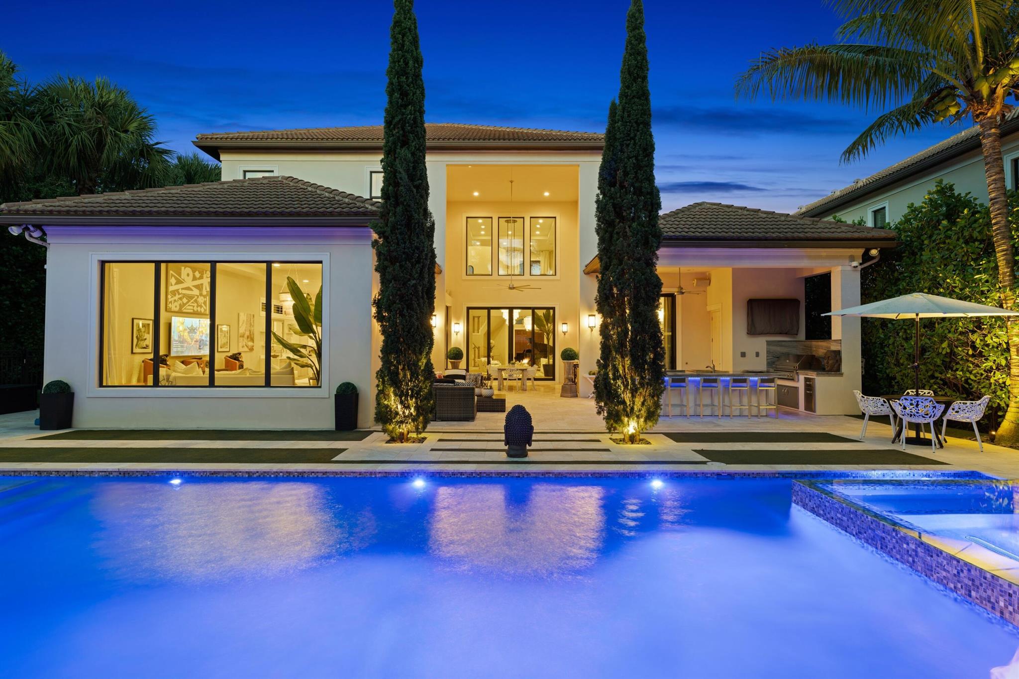 205 Gardenia Isles Drive