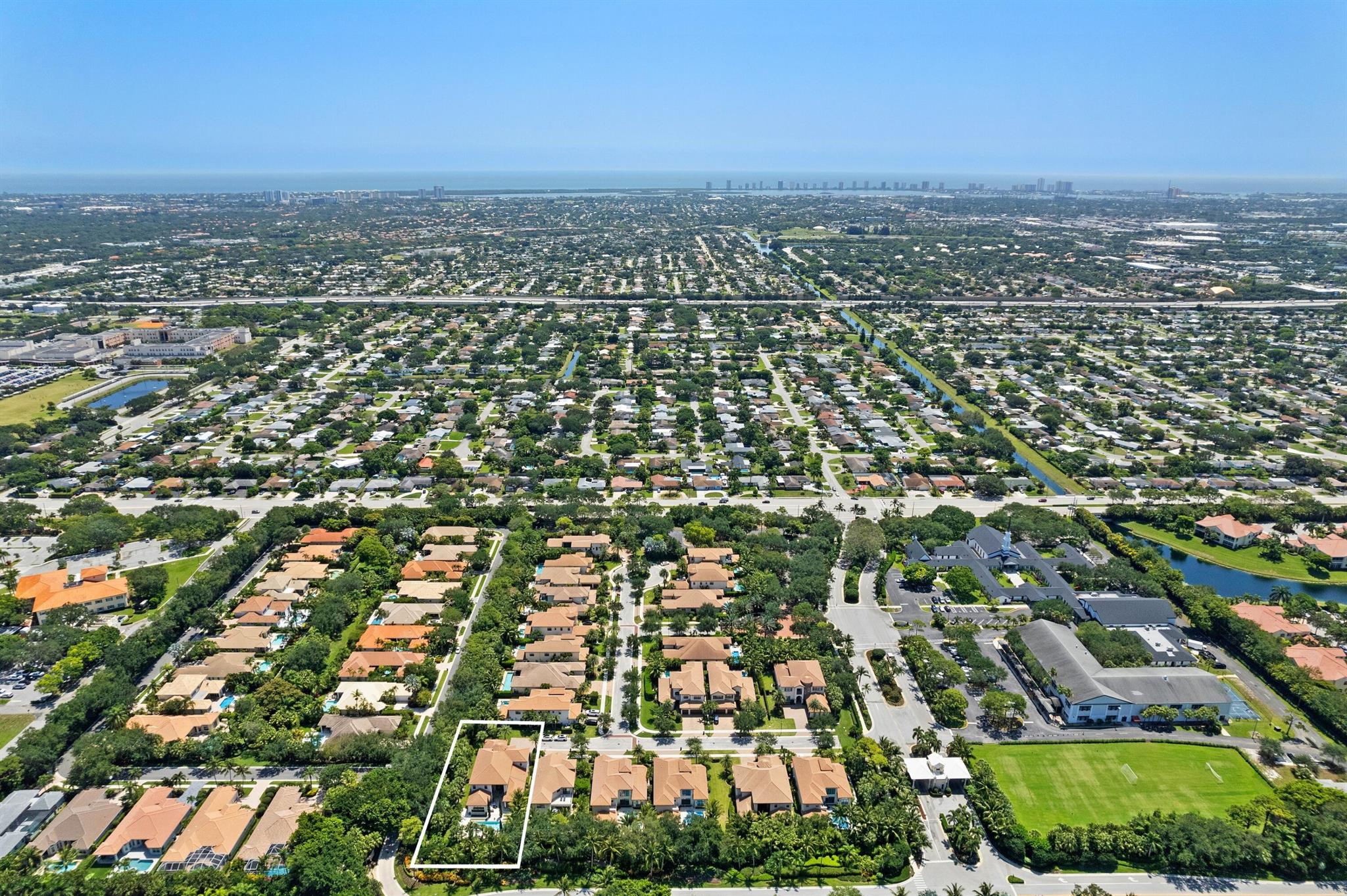 205 Gardenia Isles Drive