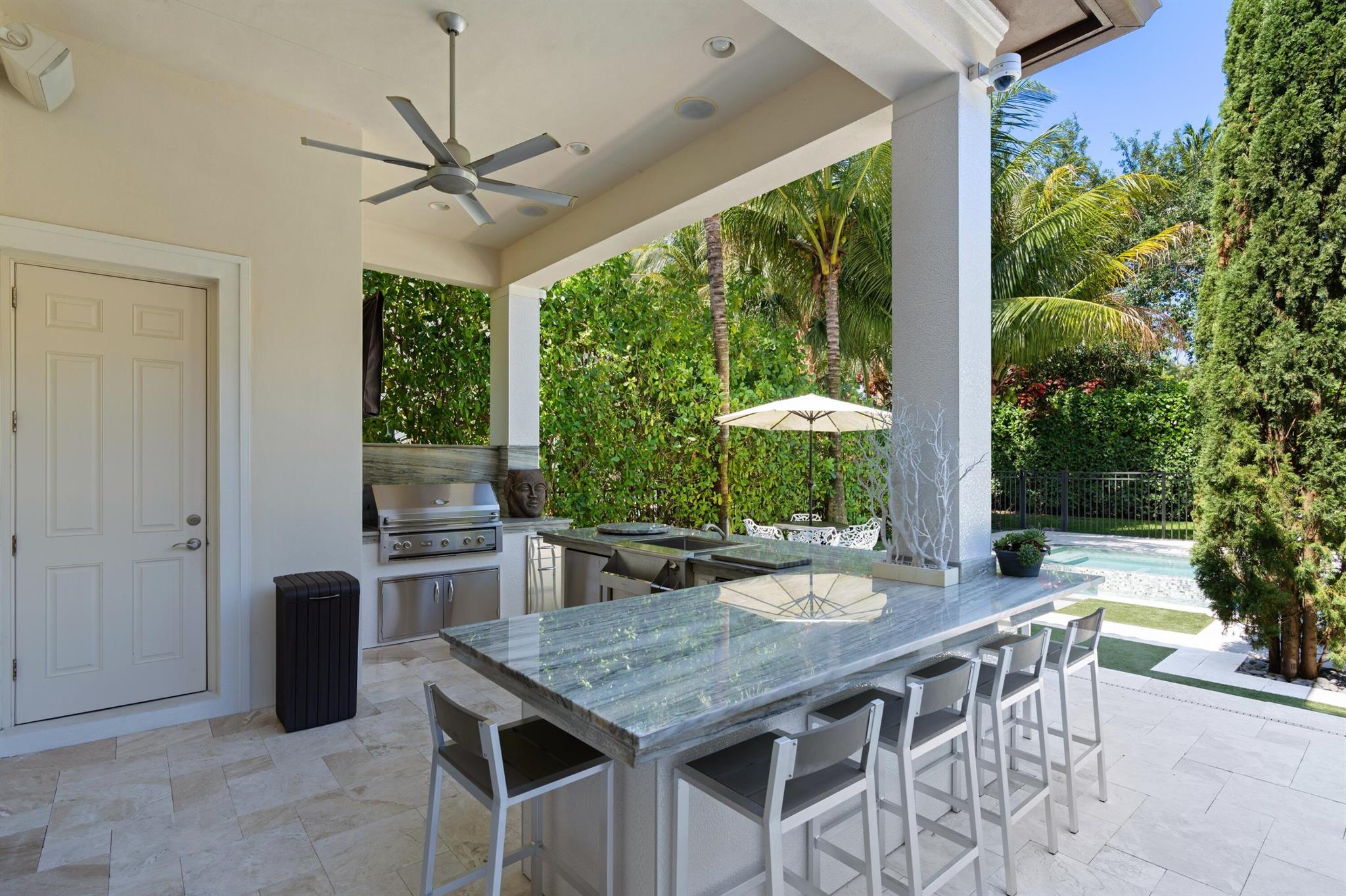 205 Gardenia Isles Drive
