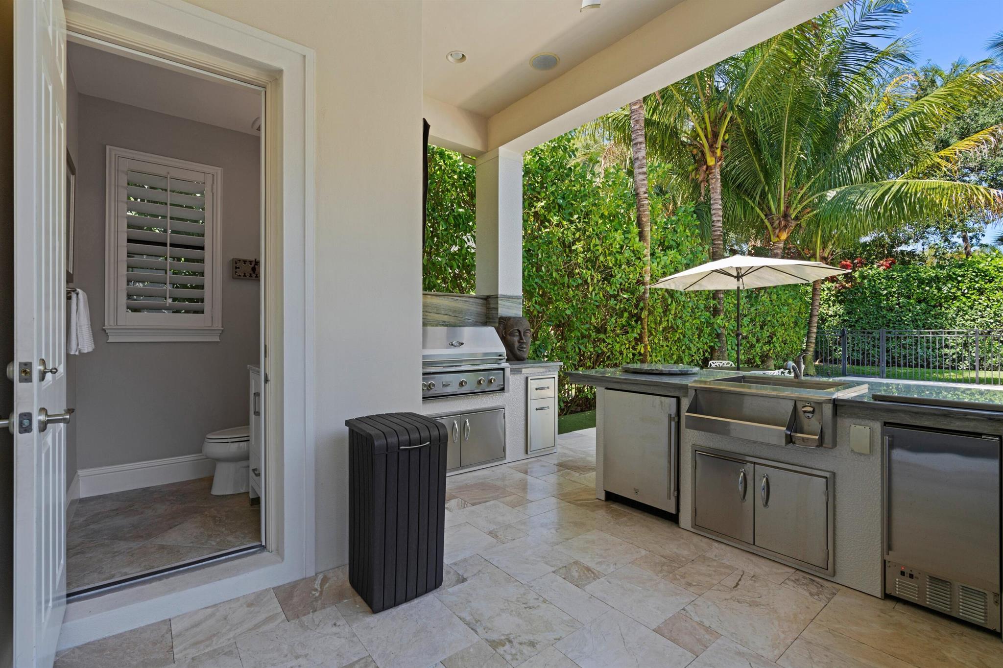 205 Gardenia Isles Drive