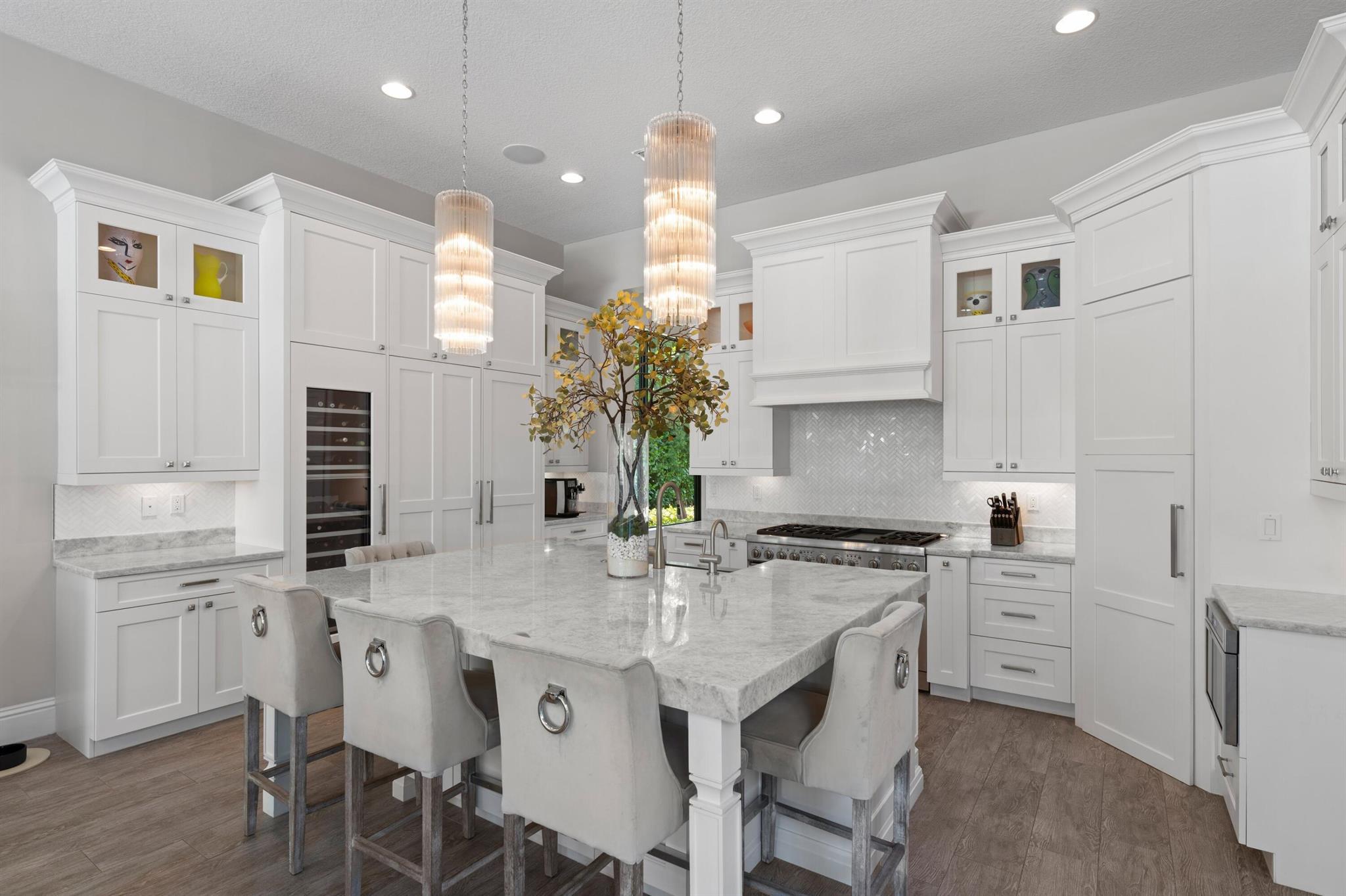 205 Gardenia Isles Drive