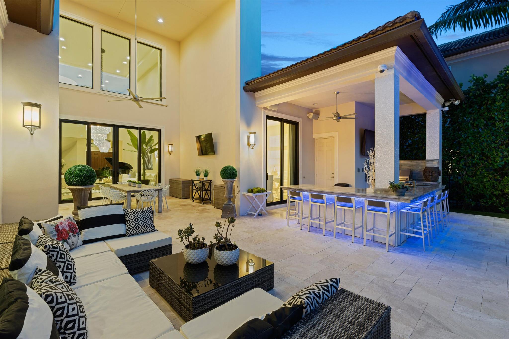 205 Gardenia Isles Drive