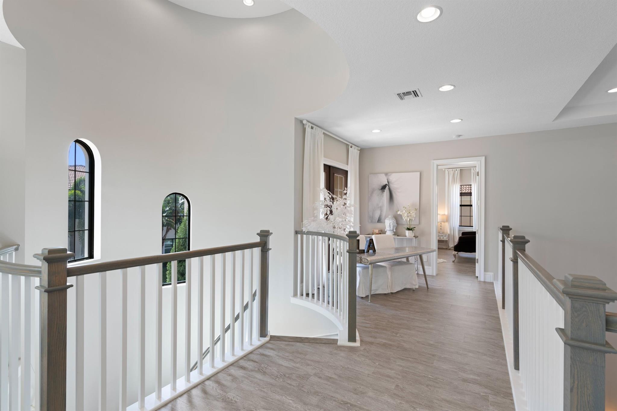 205 Gardenia Isles Drive