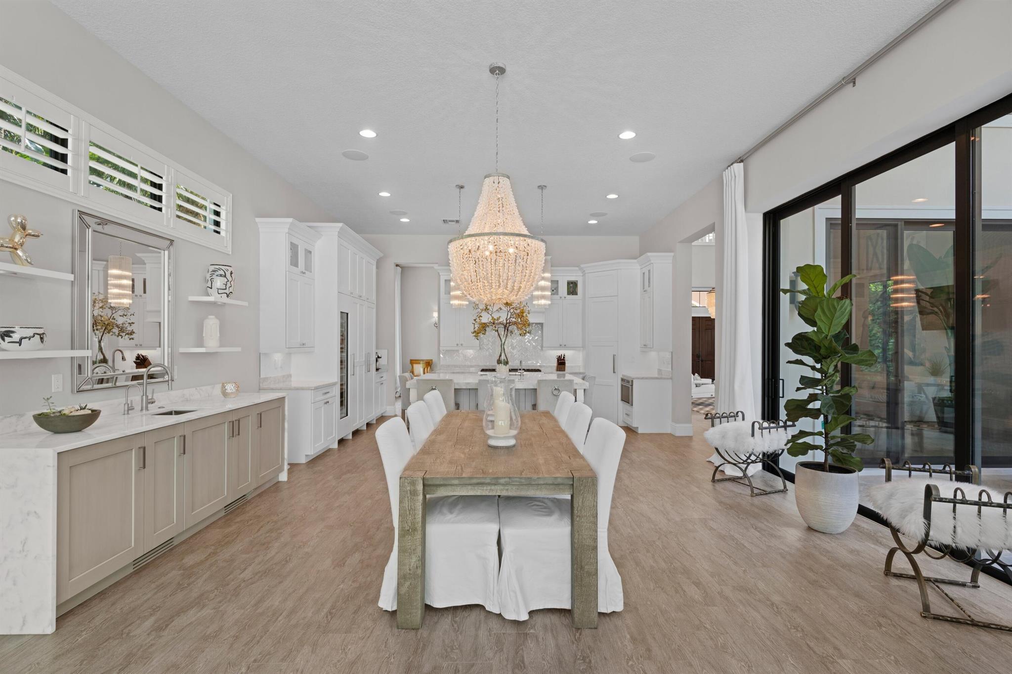 205 Gardenia Isles Drive