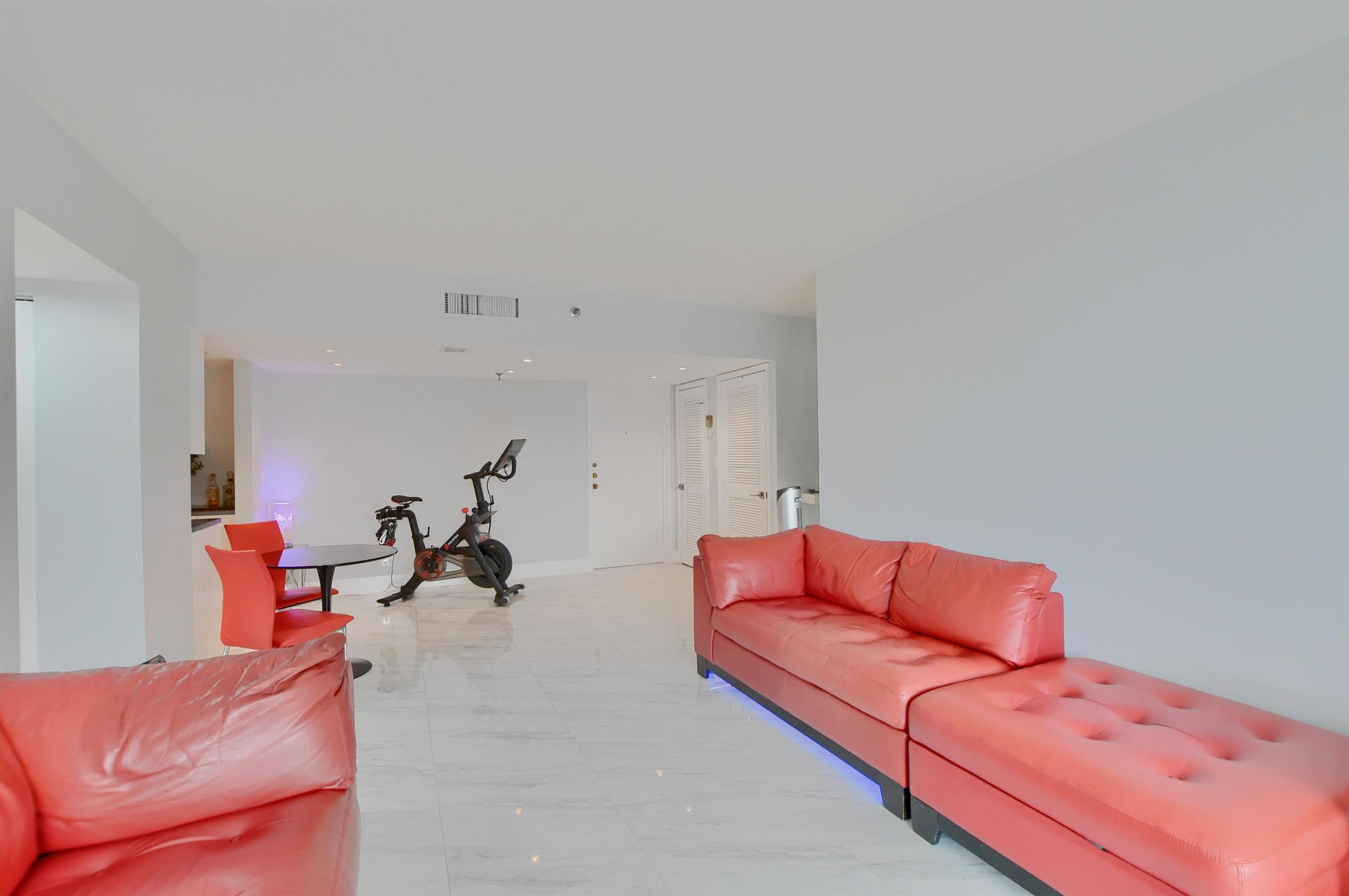 7786 Lakeside Boulevard Unit: 633