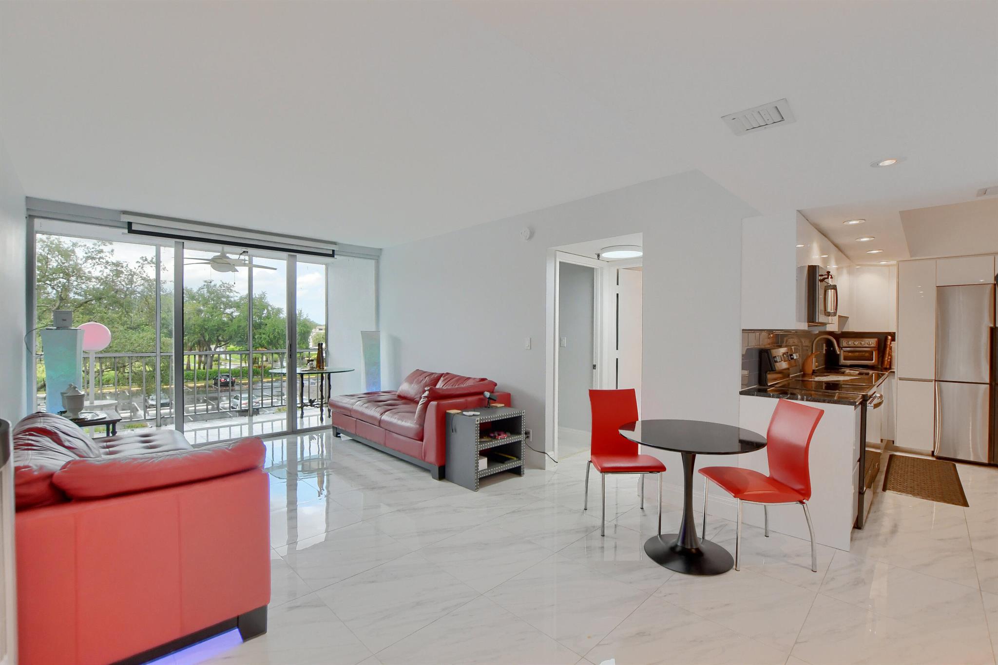 7786 Lakeside Boulevard Unit: 633