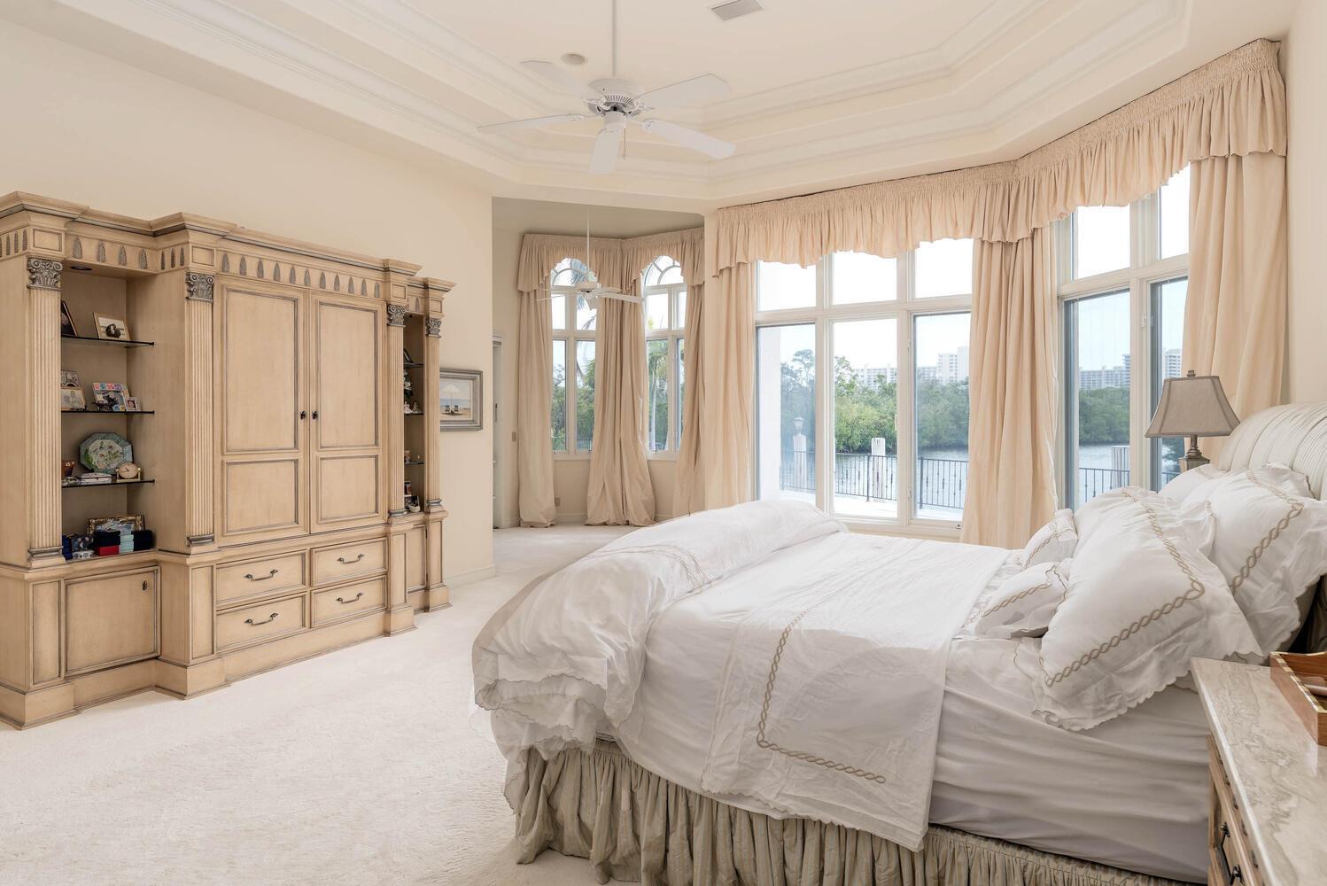 4900 Sanctuary Lane