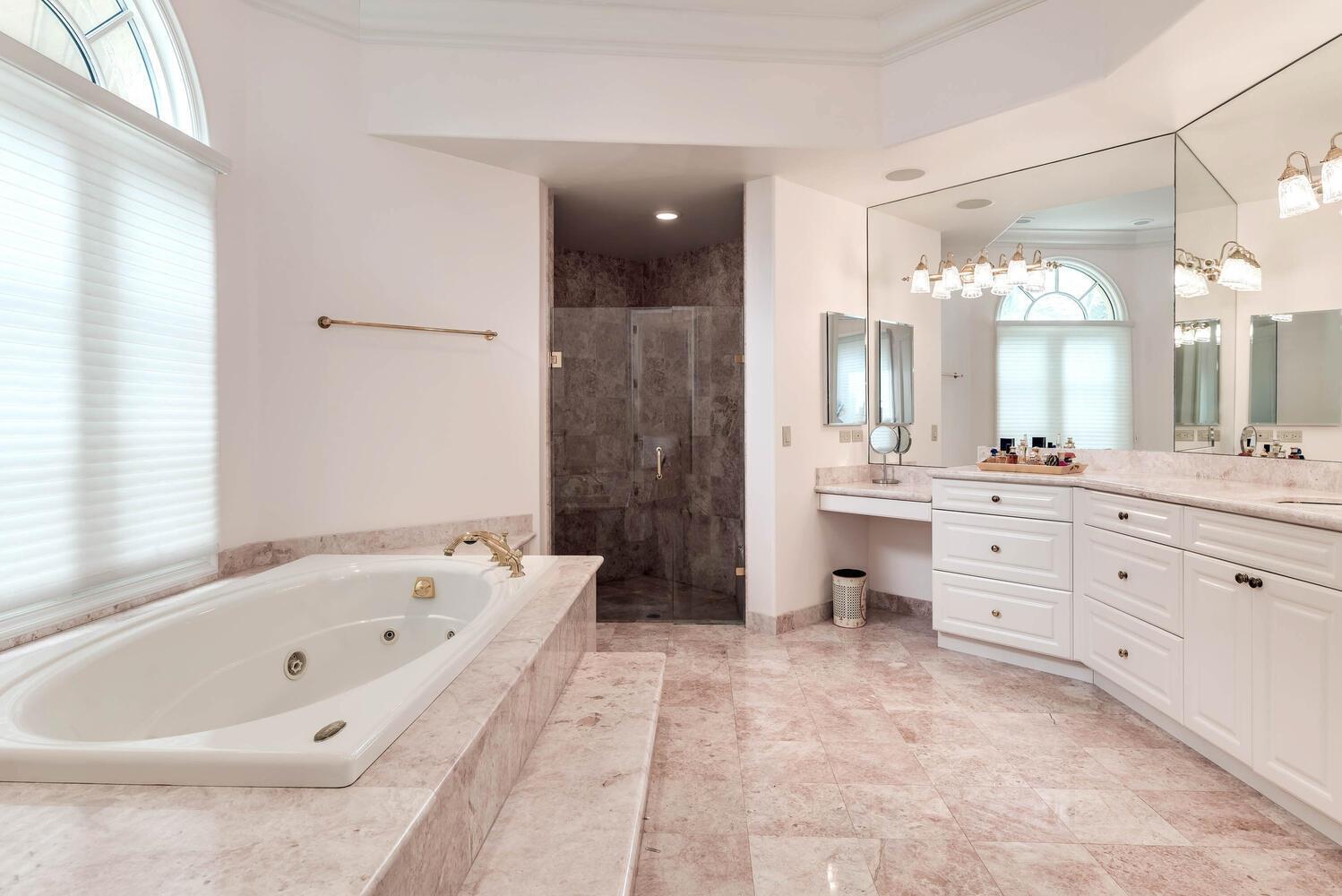 4900 Sanctuary Lane