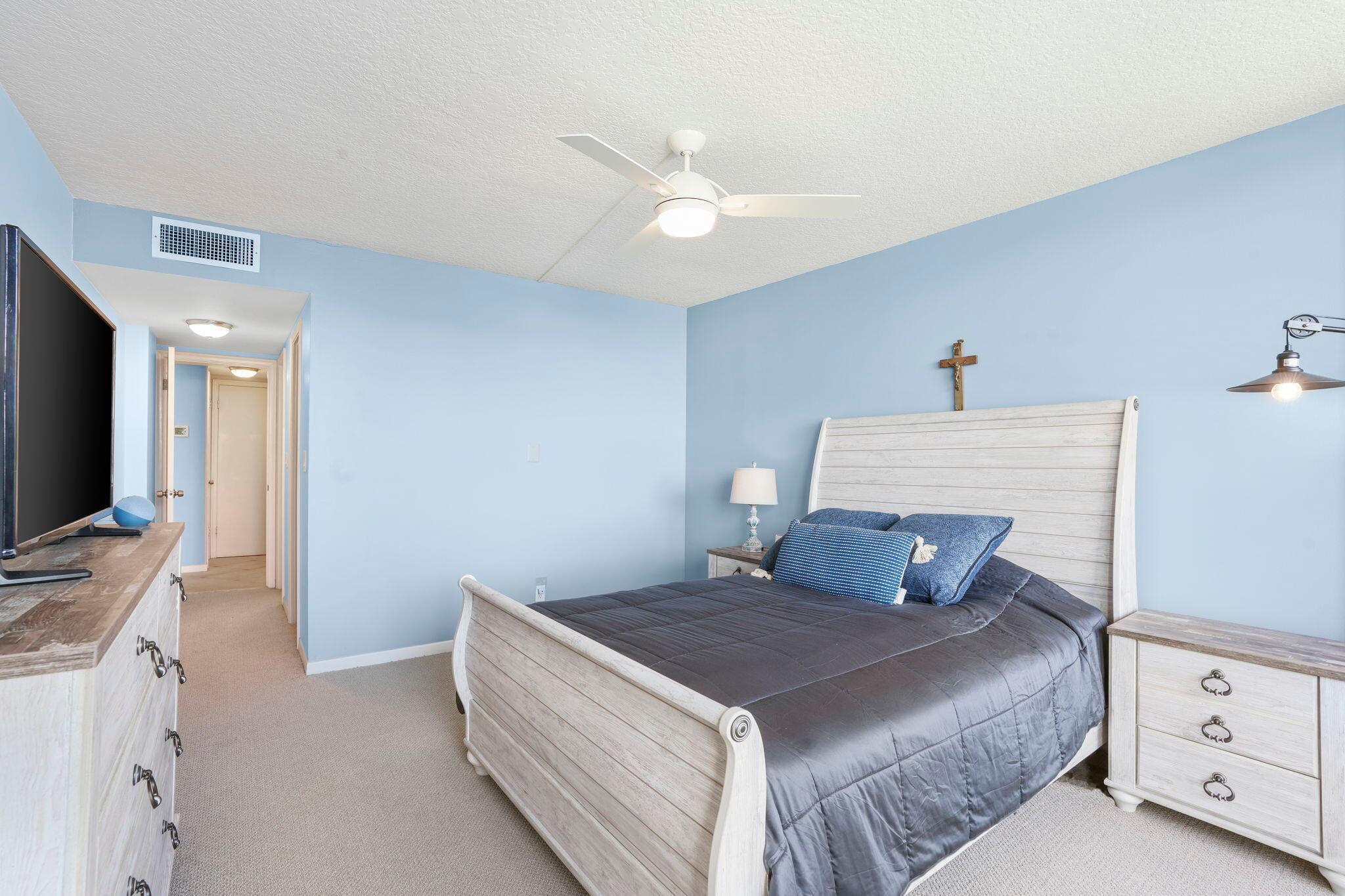 3581 S Ocean Boulevard Unit: 4b