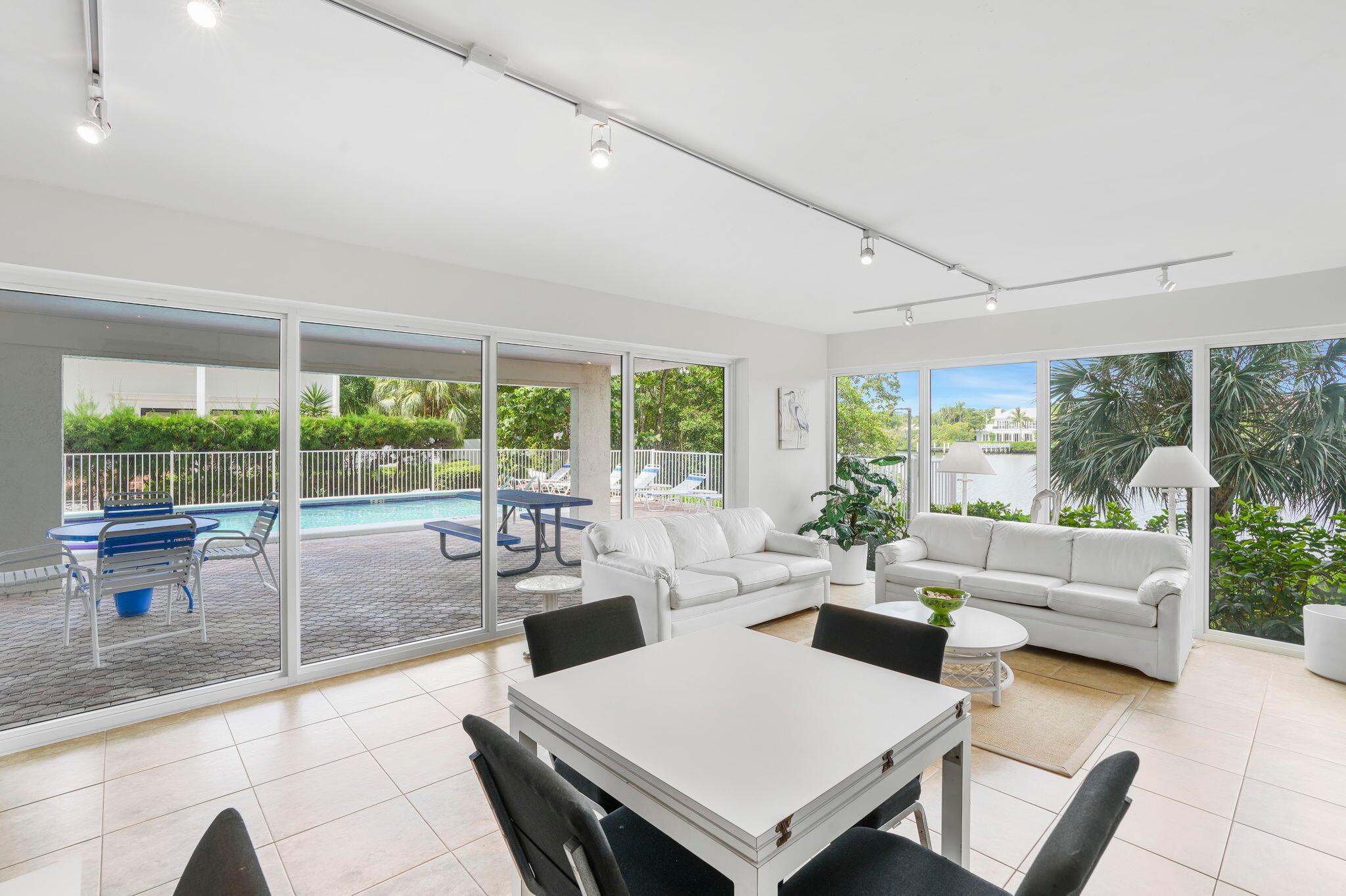 3581 S Ocean Boulevard Unit: 4b