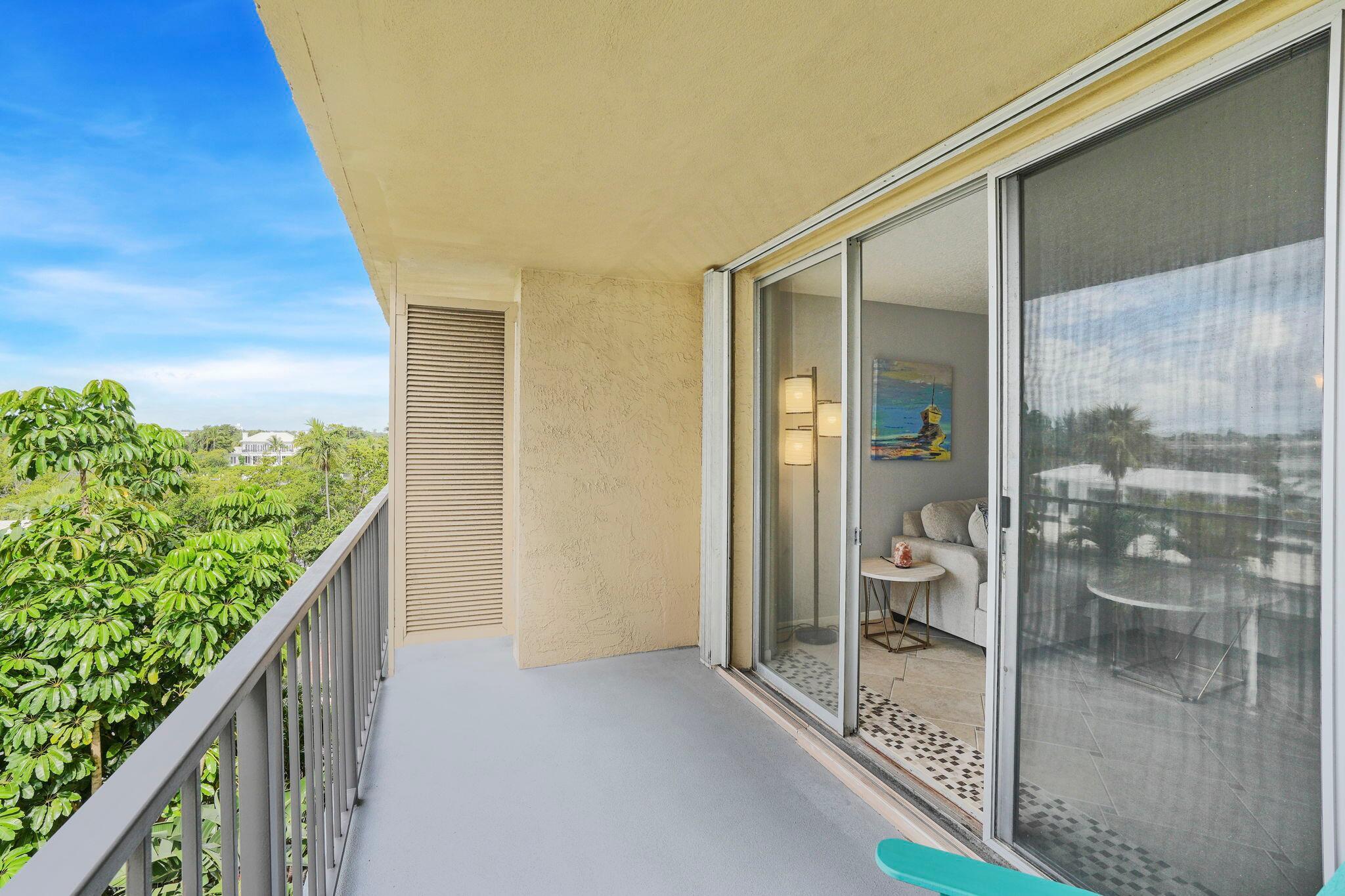 3581 S Ocean Boulevard Unit: 4b
