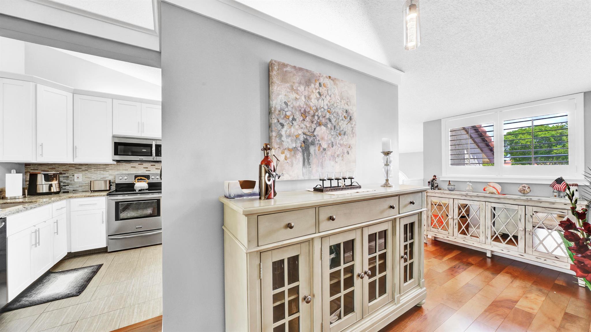 10837 Bahama Palm Way 202
