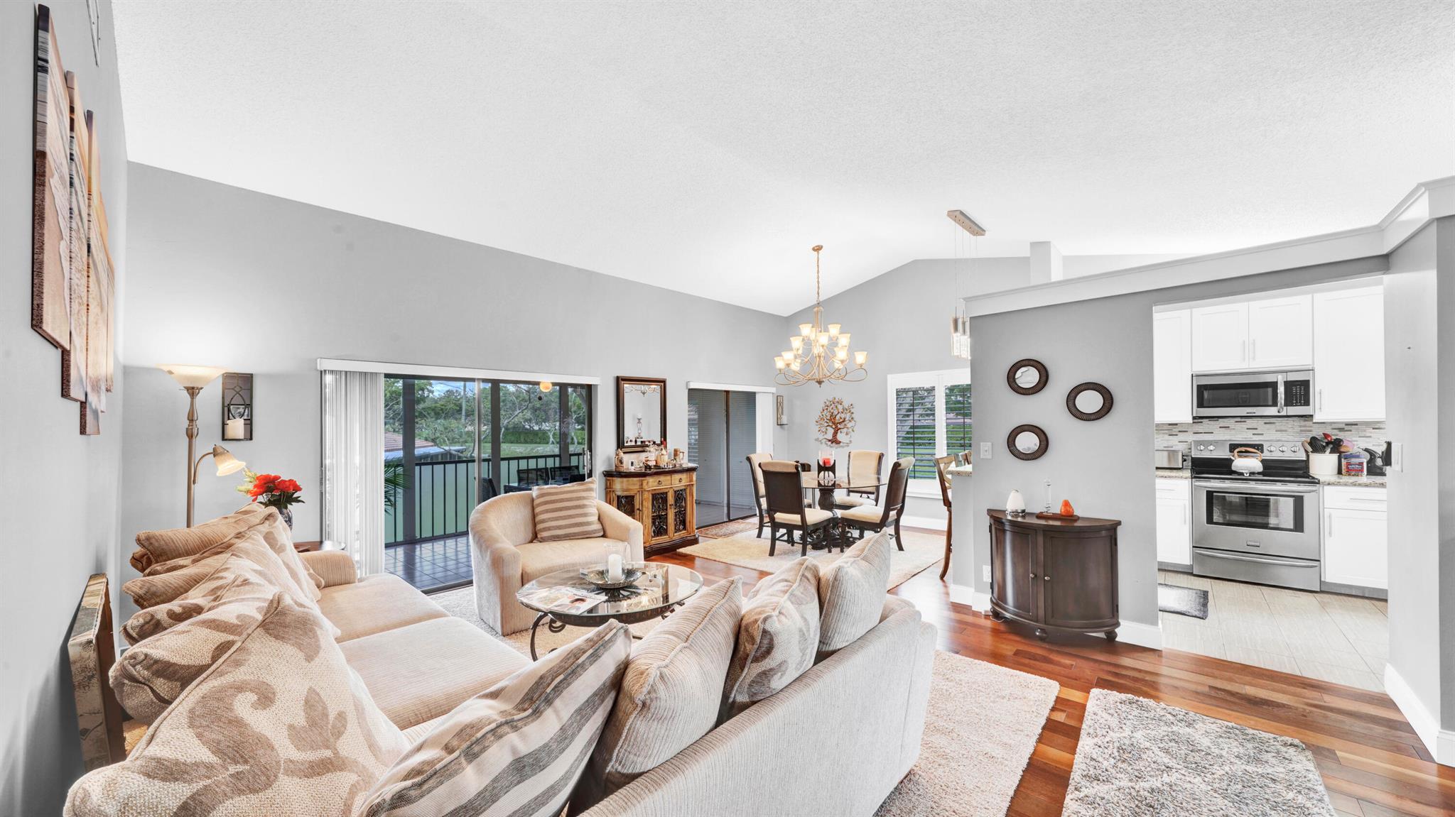 10837 Bahama Palm Way 202
