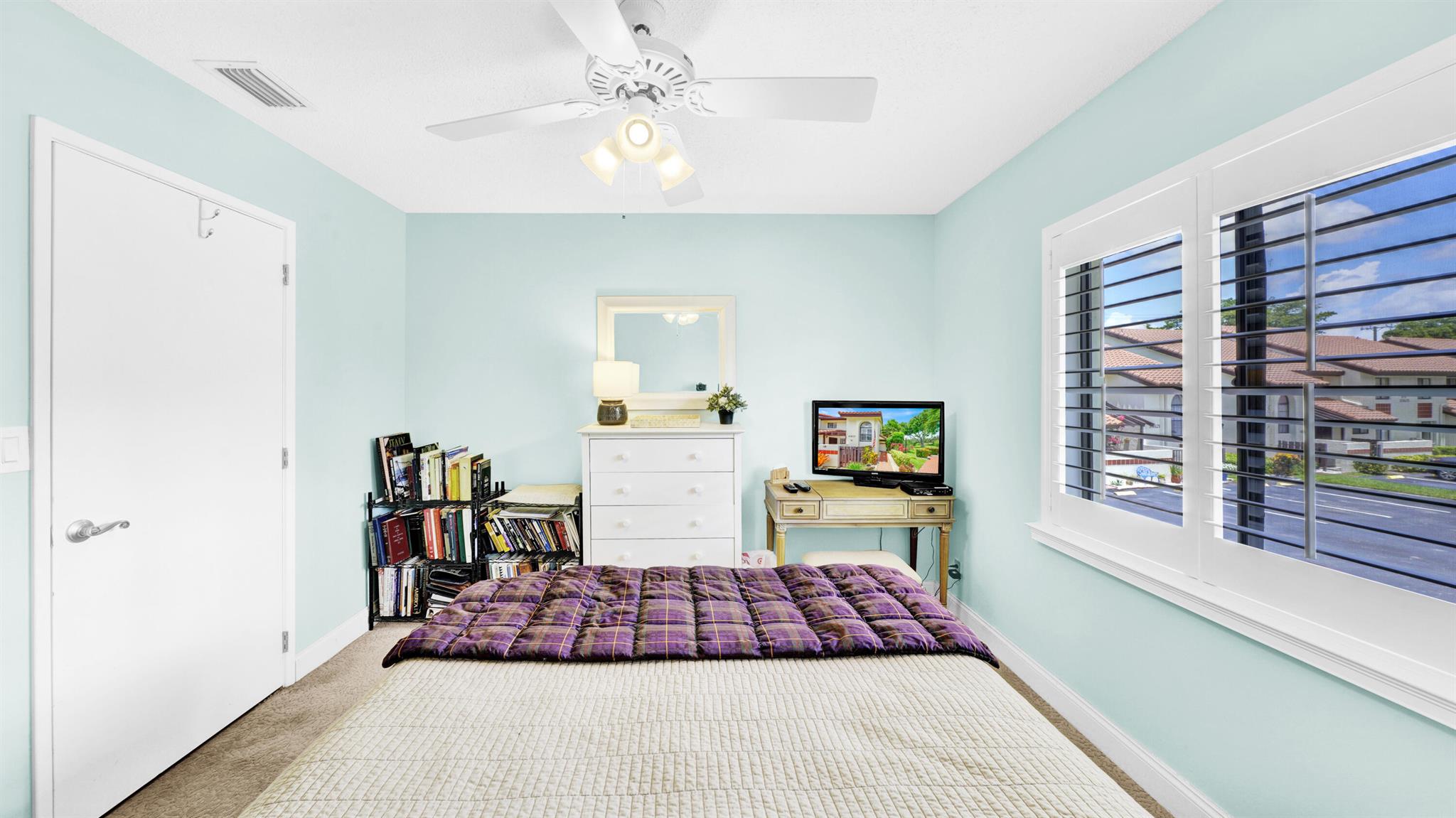 10837 Bahama Palm Way 202