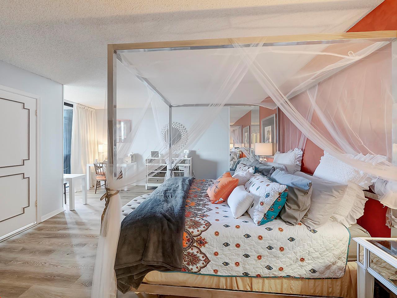 5380 N Ocean Drive 2e