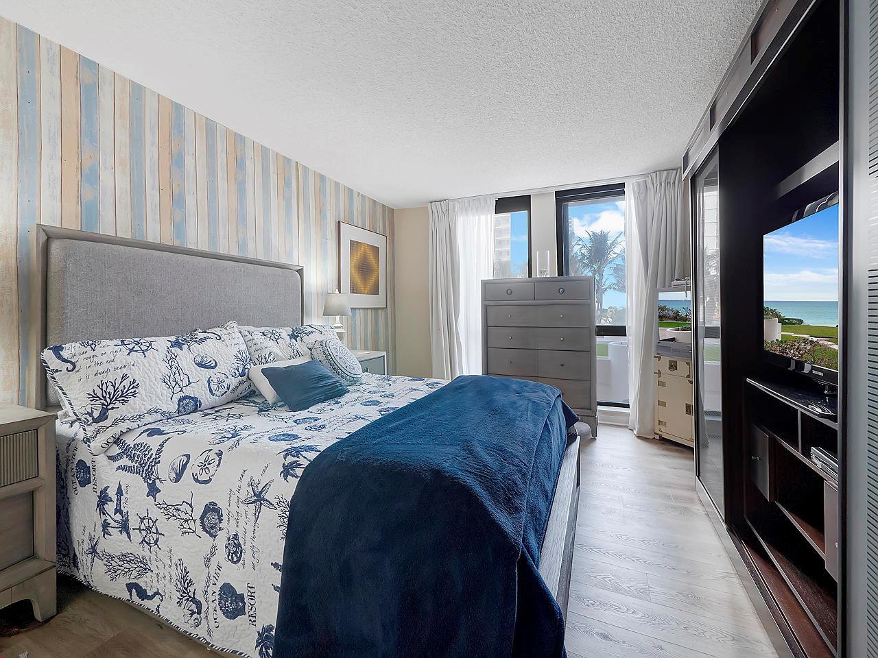 5380 N Ocean Drive 2e