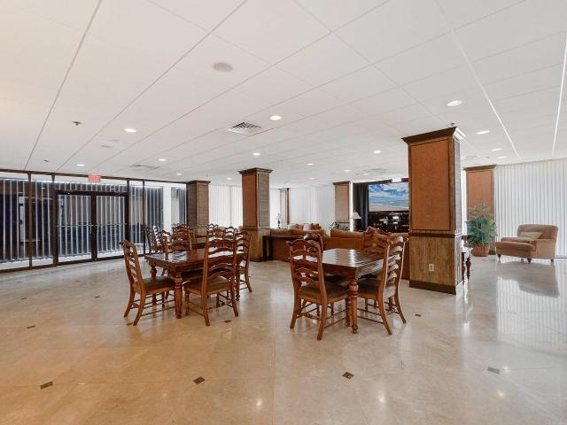 5380 N Ocean Drive 2e