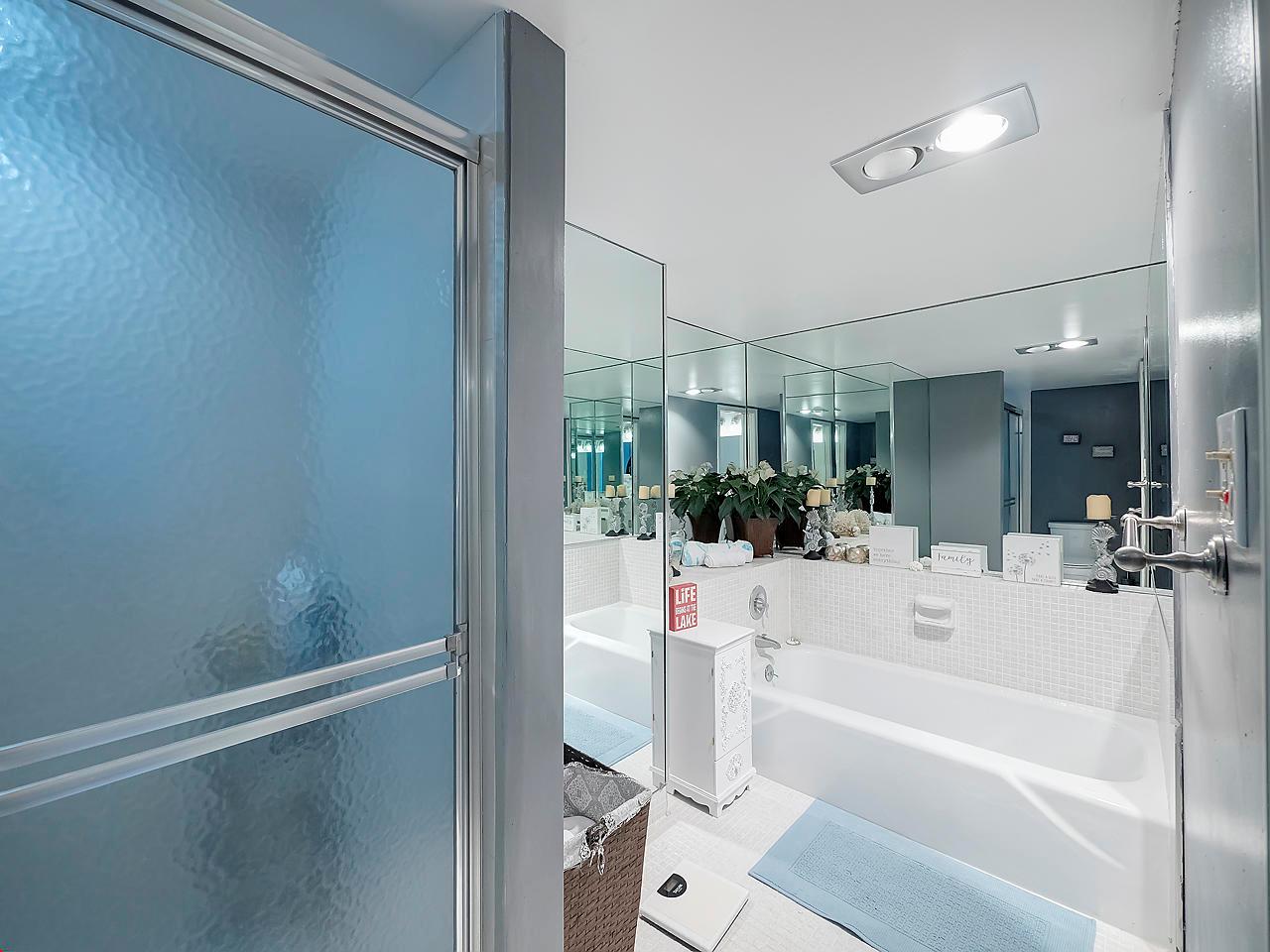 5380 N Ocean Drive 2e