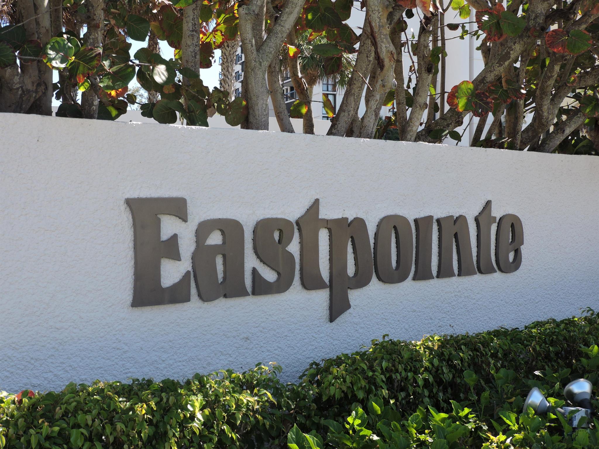 5380 N Ocean Drive 2e