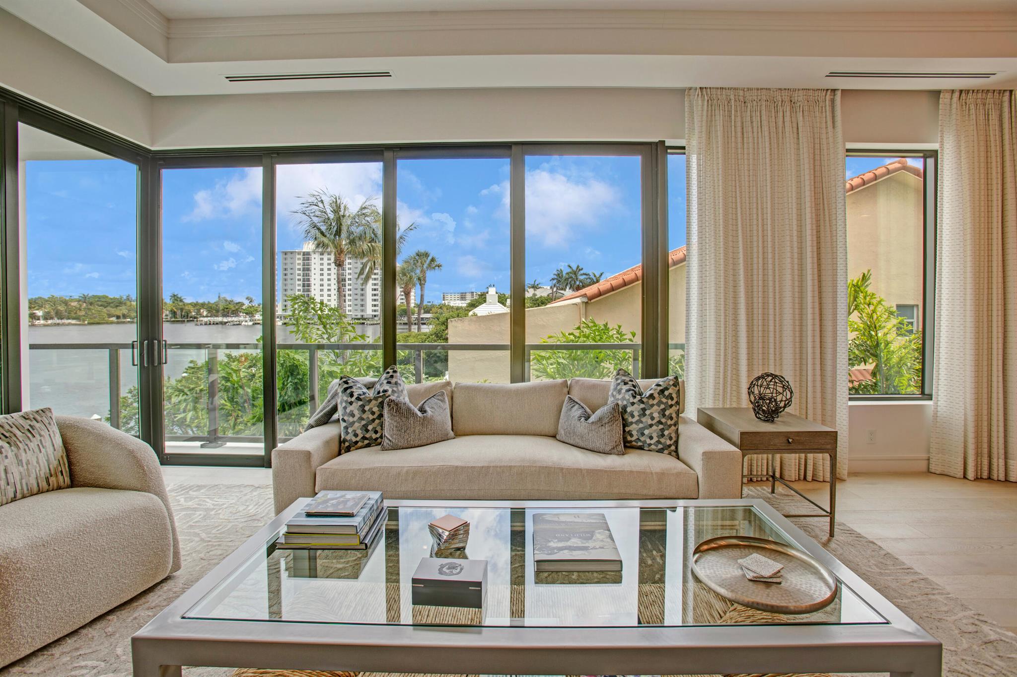 344 Venetian Drive 102