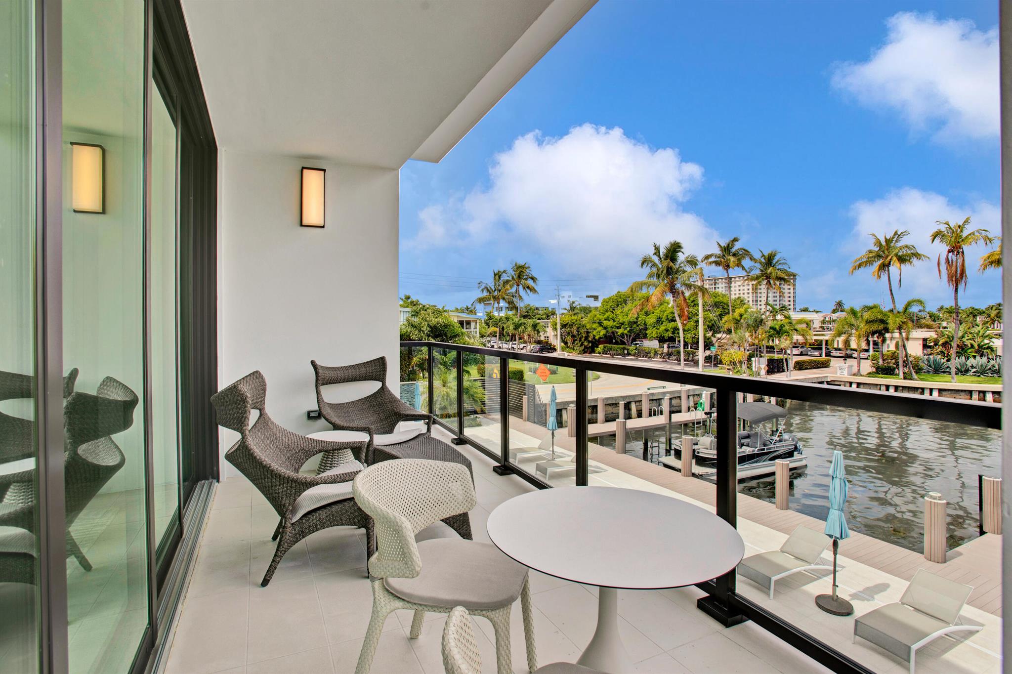 344 Venetian Drive 102