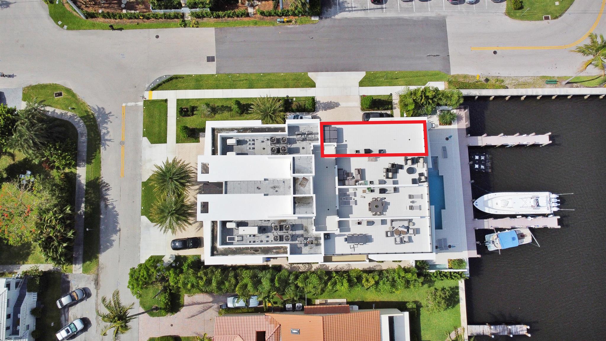 344 Venetian Drive 102