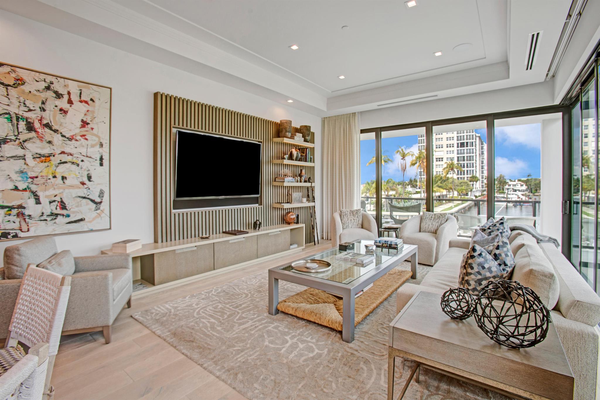 344 Venetian Drive 102