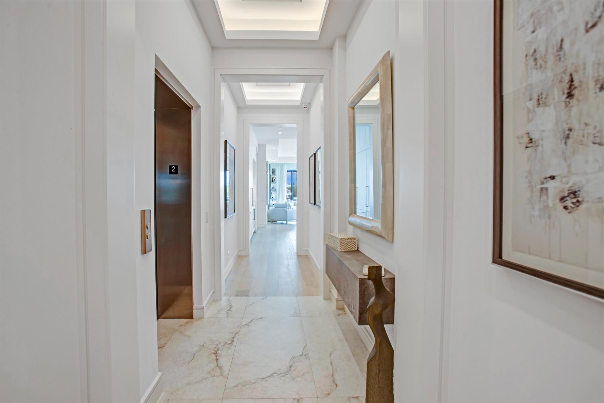 344 Venetian Drive 102