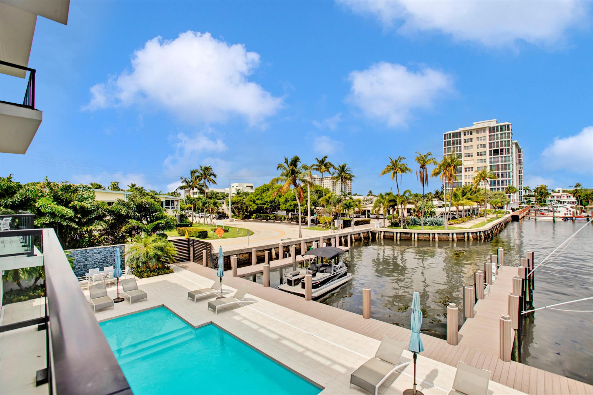 344 Venetian Drive 102