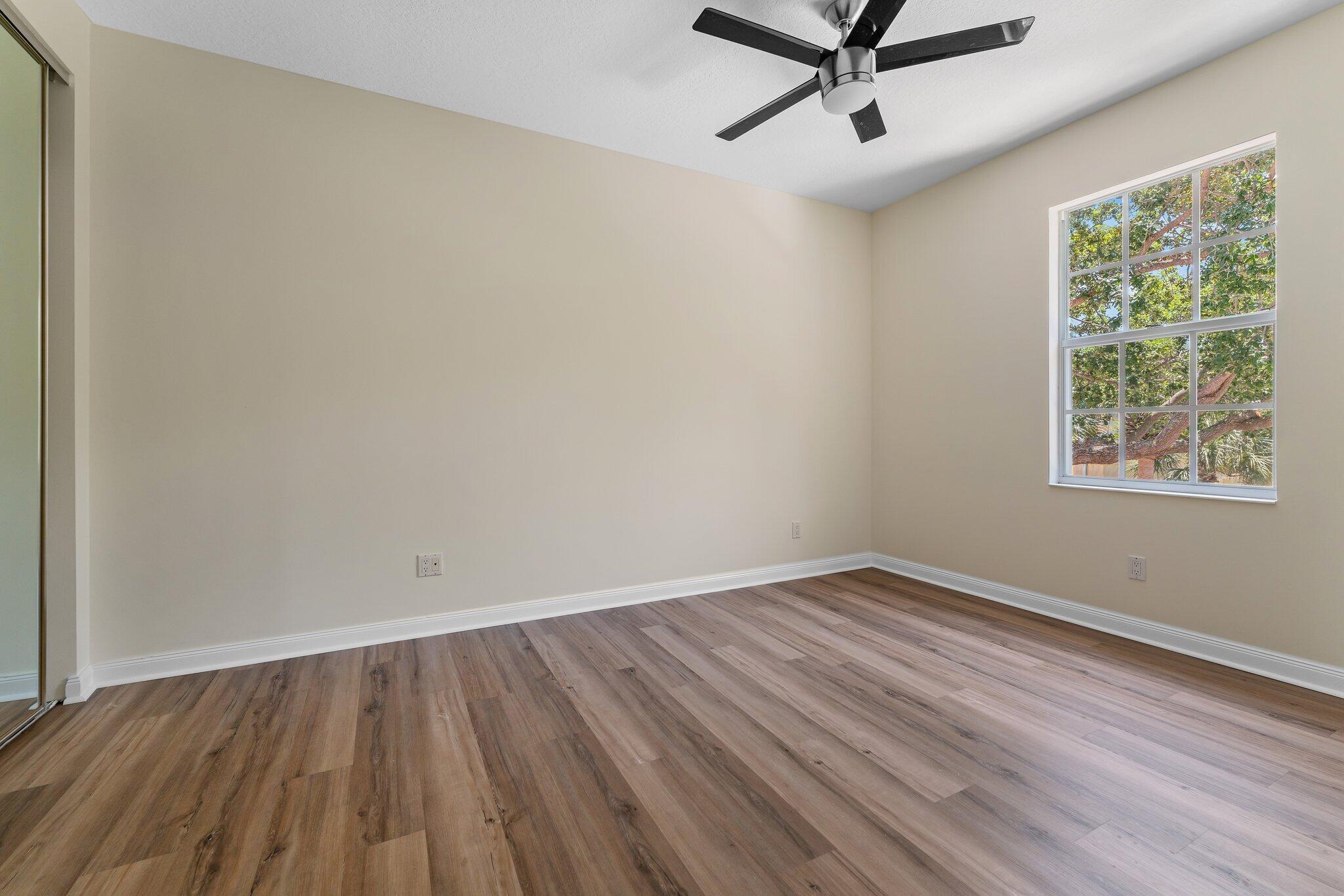 51 Live Oak Circle