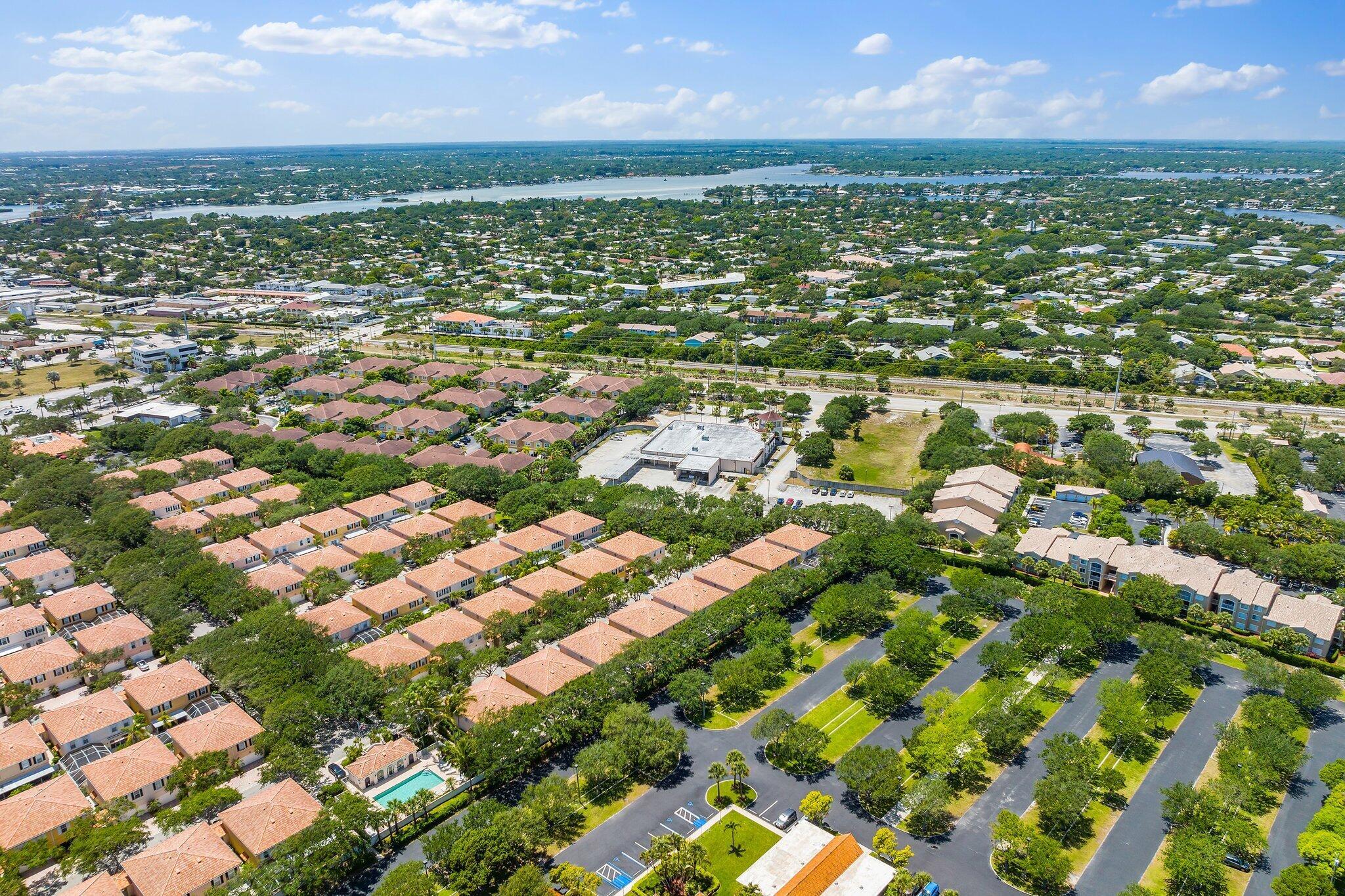 51 Live Oak Circle